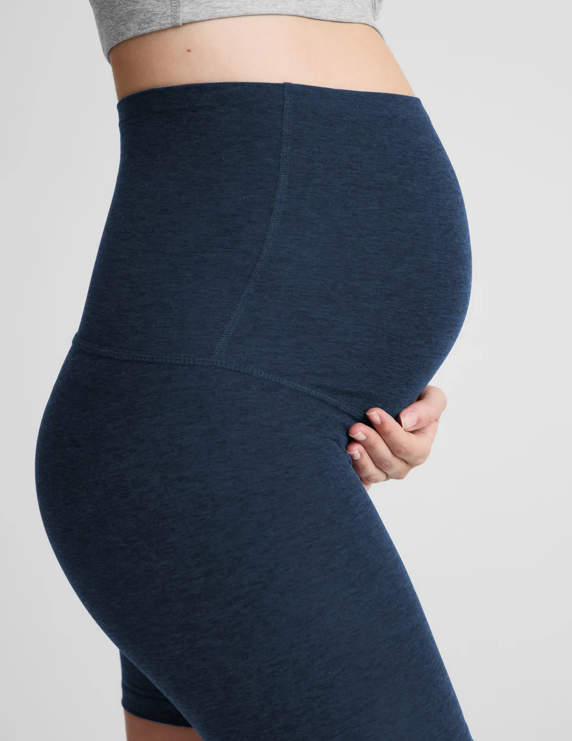 Beyond Yoga Spacedye Cruiser mammashorts Nocturnal Navy hög midja