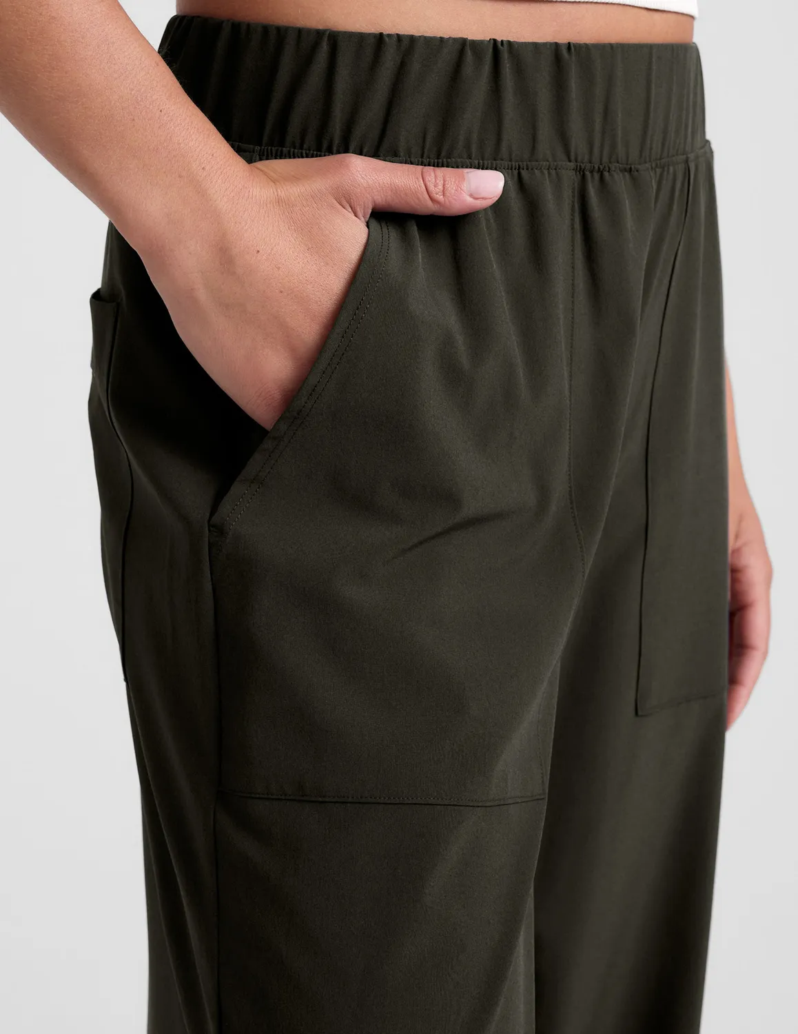 Beyond Yoga Easy Wide Leg Pant 29 byxor Olive Ink stretch