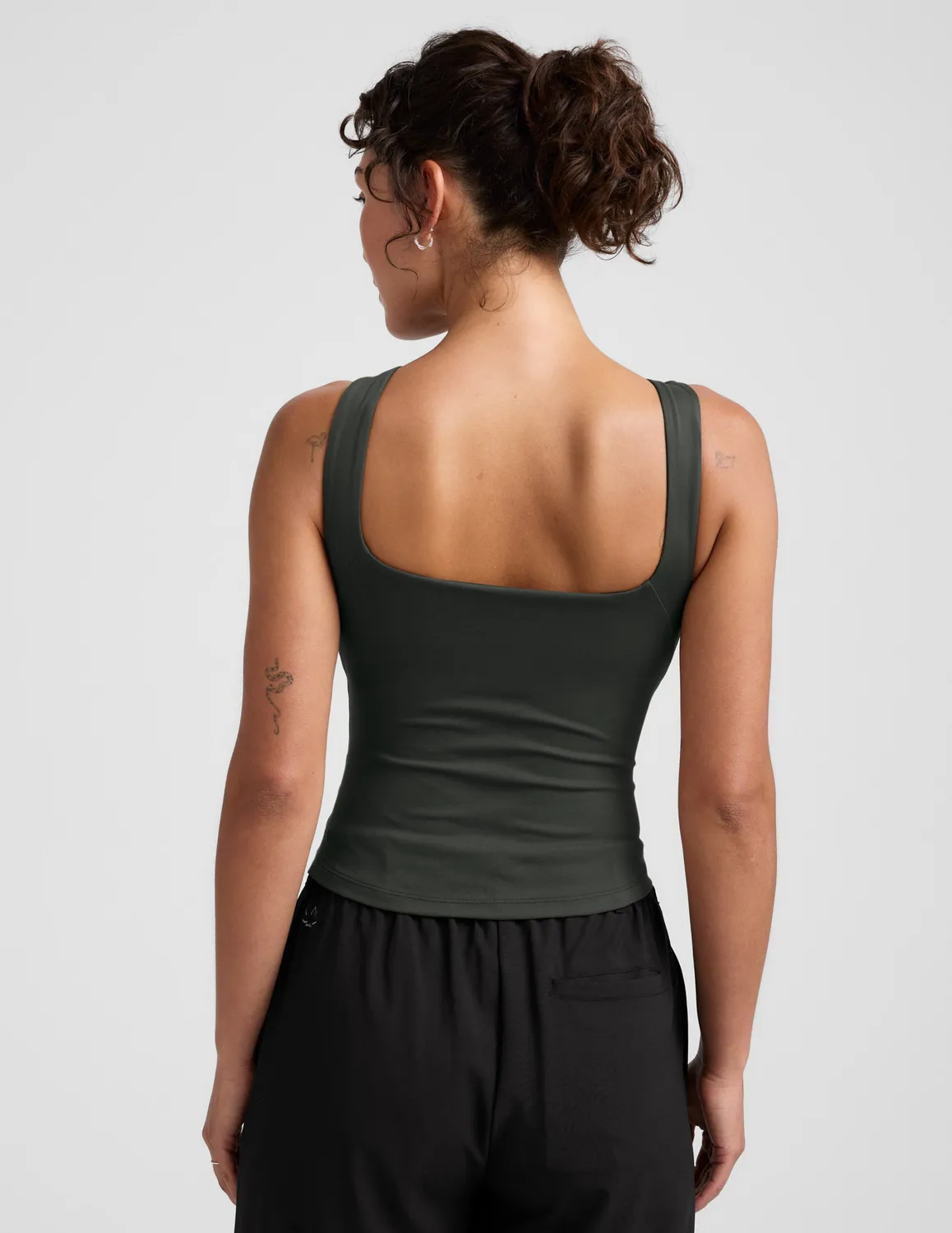 Beyond Yoga Eclipse Open Back Tank linne Slate Green öppen rygg