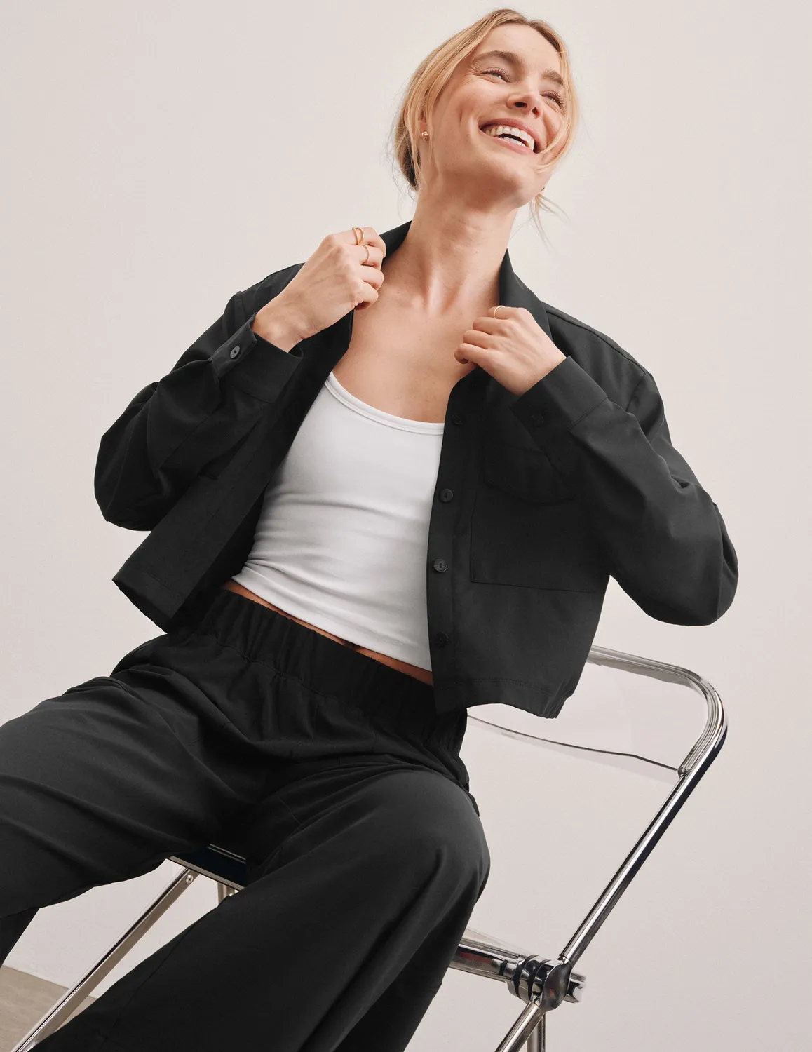 Beyond Yoga Midtown Cropped jacka svart avslappnad