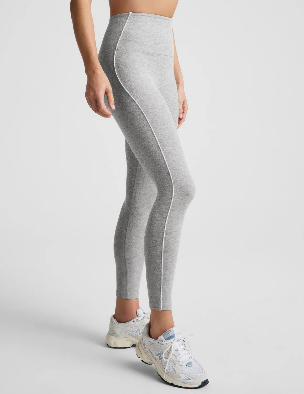 Beyond Yoga Spacedye Streamline Midi Legging tights Silver Mist grå