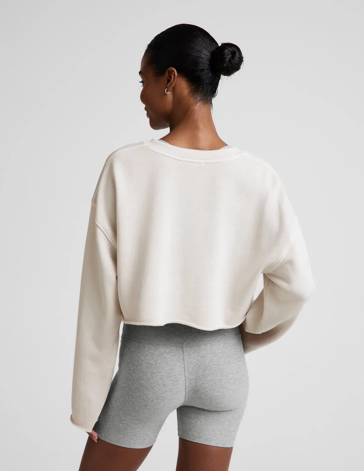 Beyond Yoga Fade Out sweatshirt vit croppad