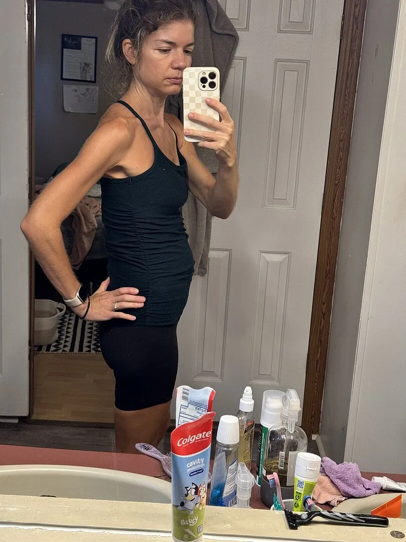 Beyond Yoga Spacedye Keep Your Cool Maternity Slim Racerback Tank linne rosa