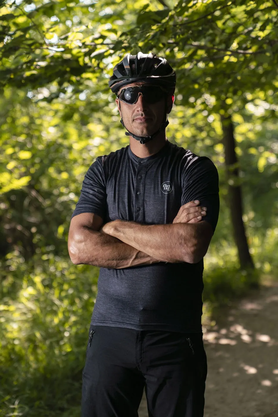 MB Wear Gravel Allday cykeltröja svart knäppning