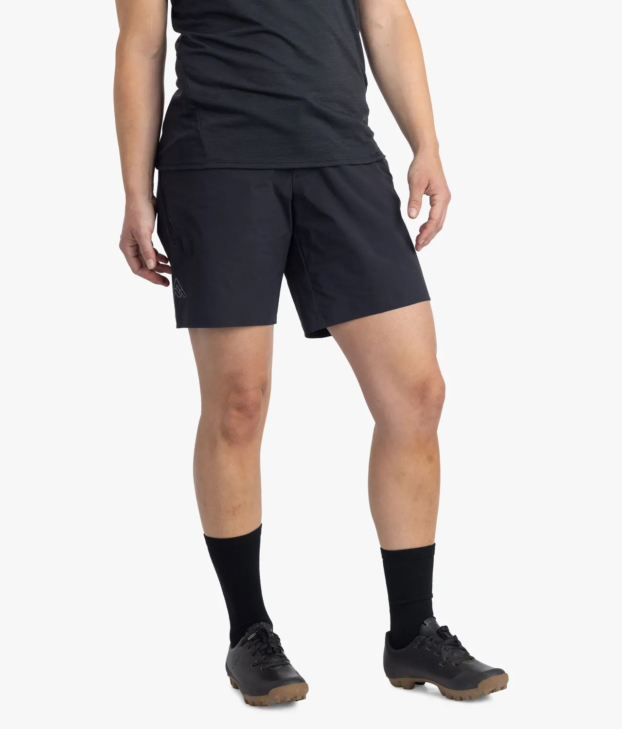 7MESH Farside Short 8" shorts dam svart stretch
