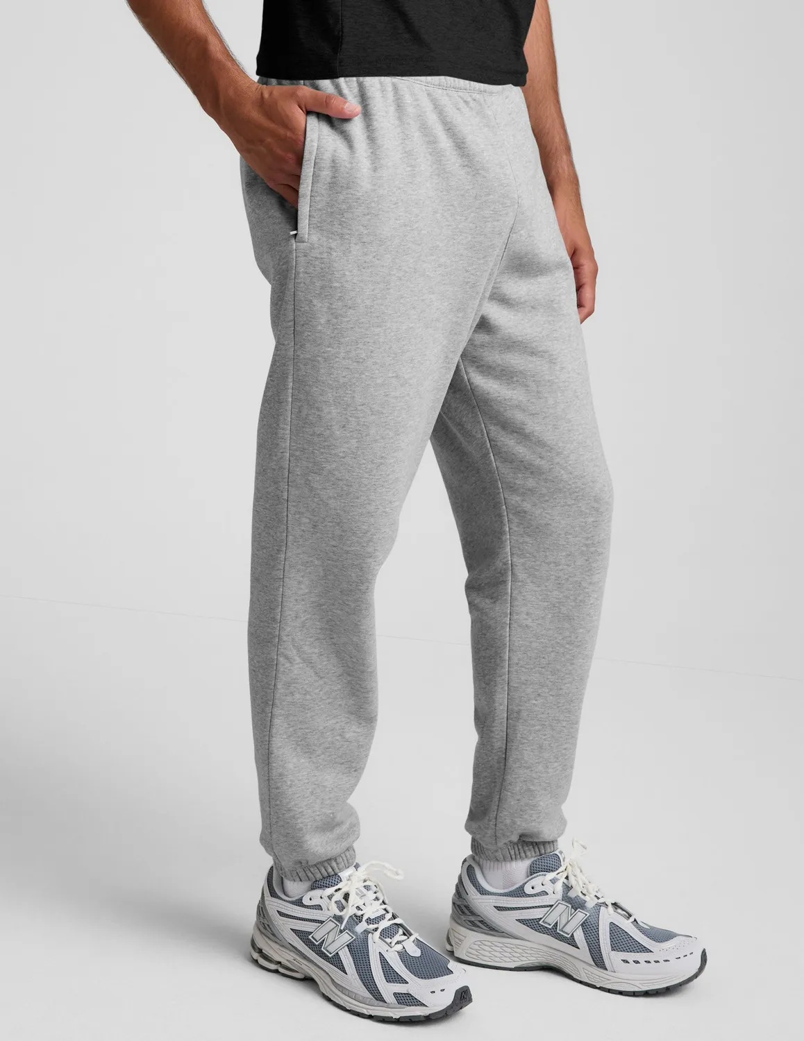Beyond Yoga LuxeFleece Classic Men's Jogger mjukisbyxor ljusgrå fleece