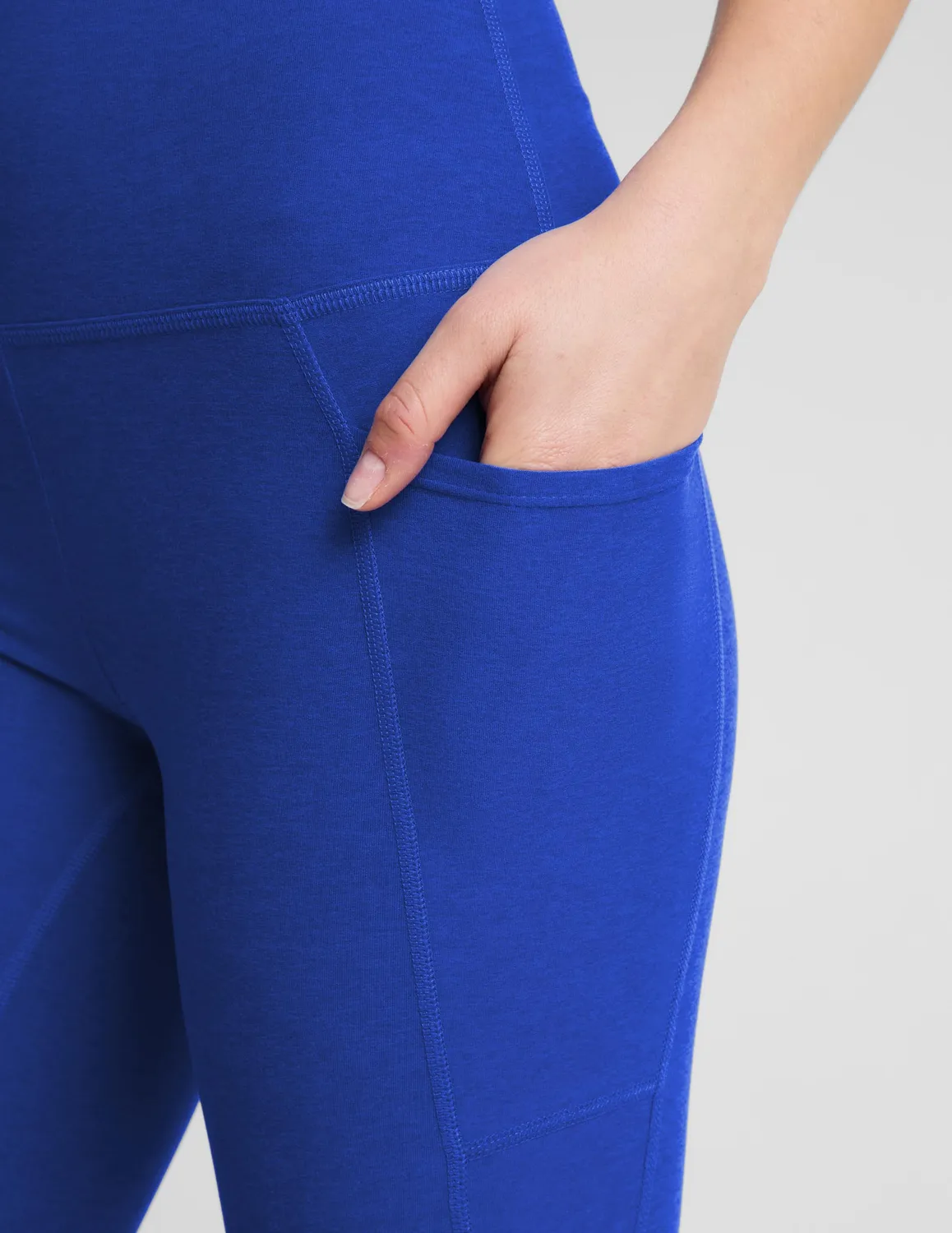Beyond Yoga Spacedye Out Of Pocket High Waisted Midi leggings blå med fickor