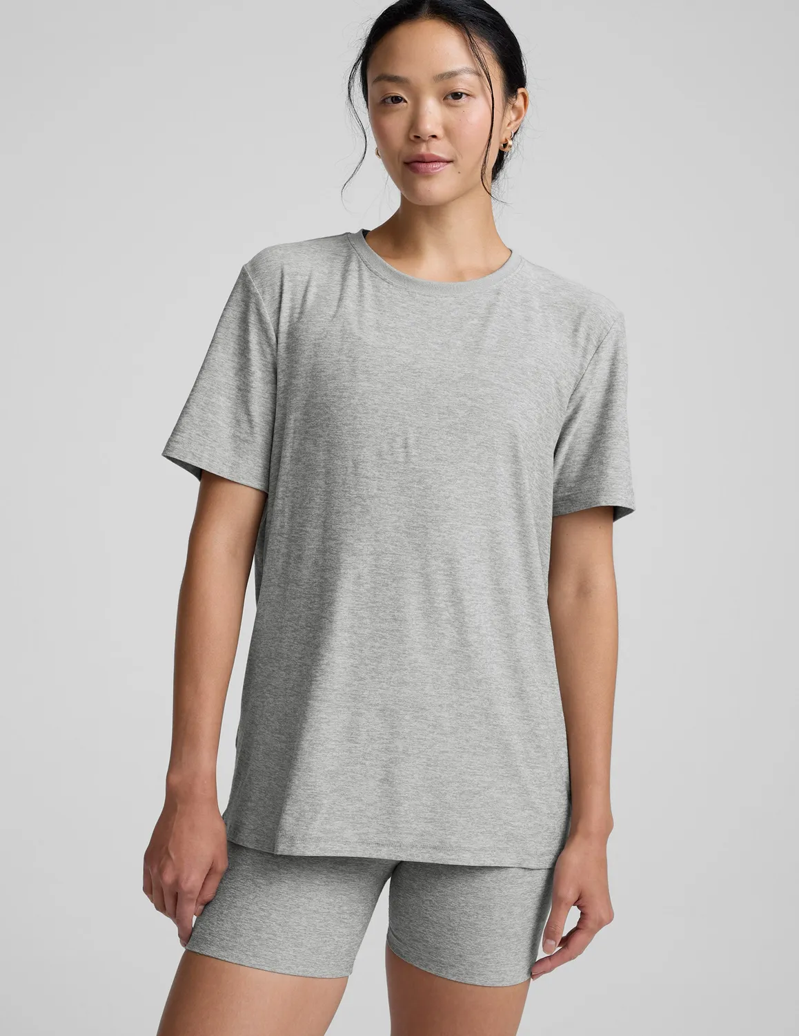 Beyond Yoga Always Beyond Crew Tee 2.0 t-shirt Silver Mist lätt