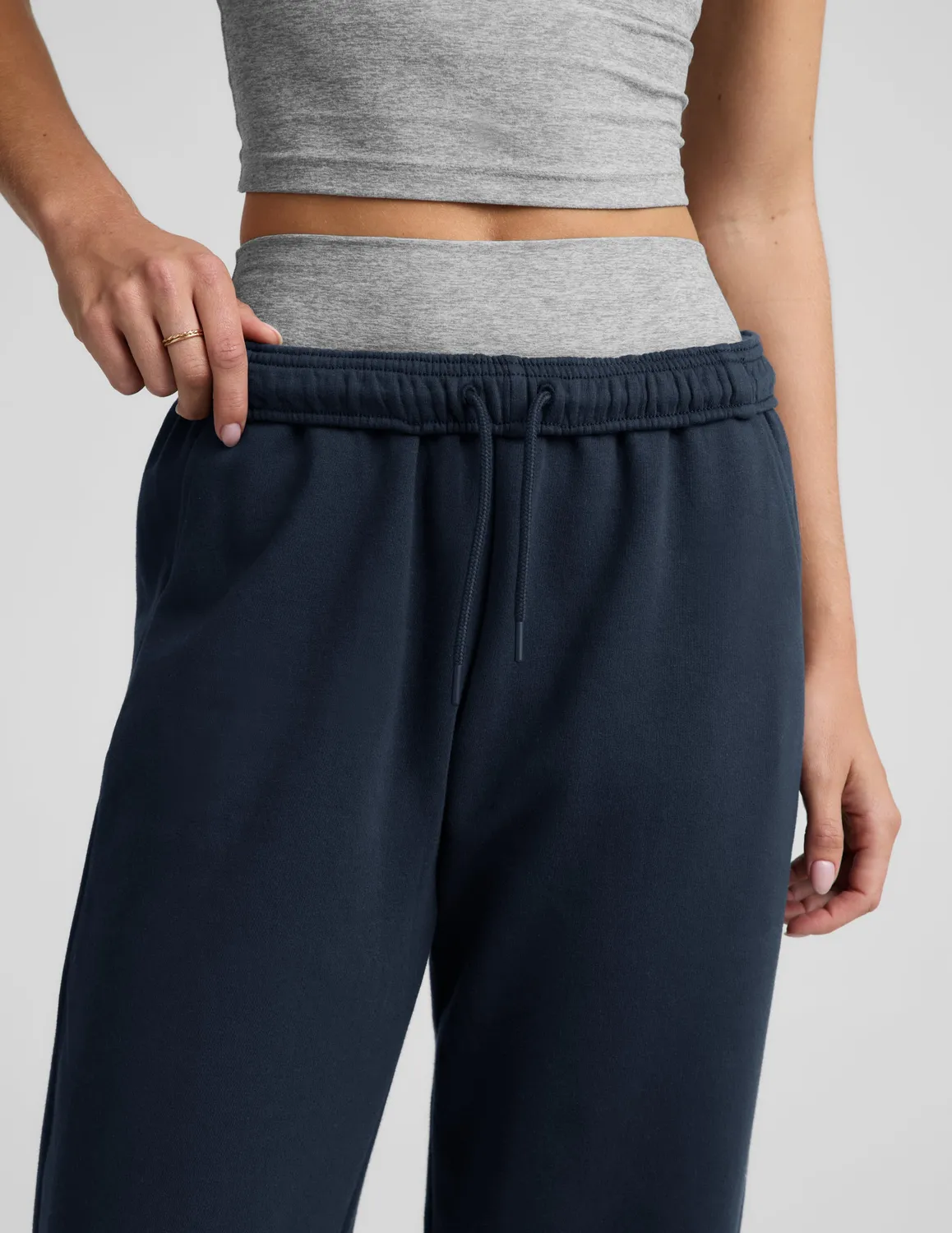 Beyond Yoga LuxeFleece 2.0 Straight Leg Sweatpant 31" mjukisbyxor navy