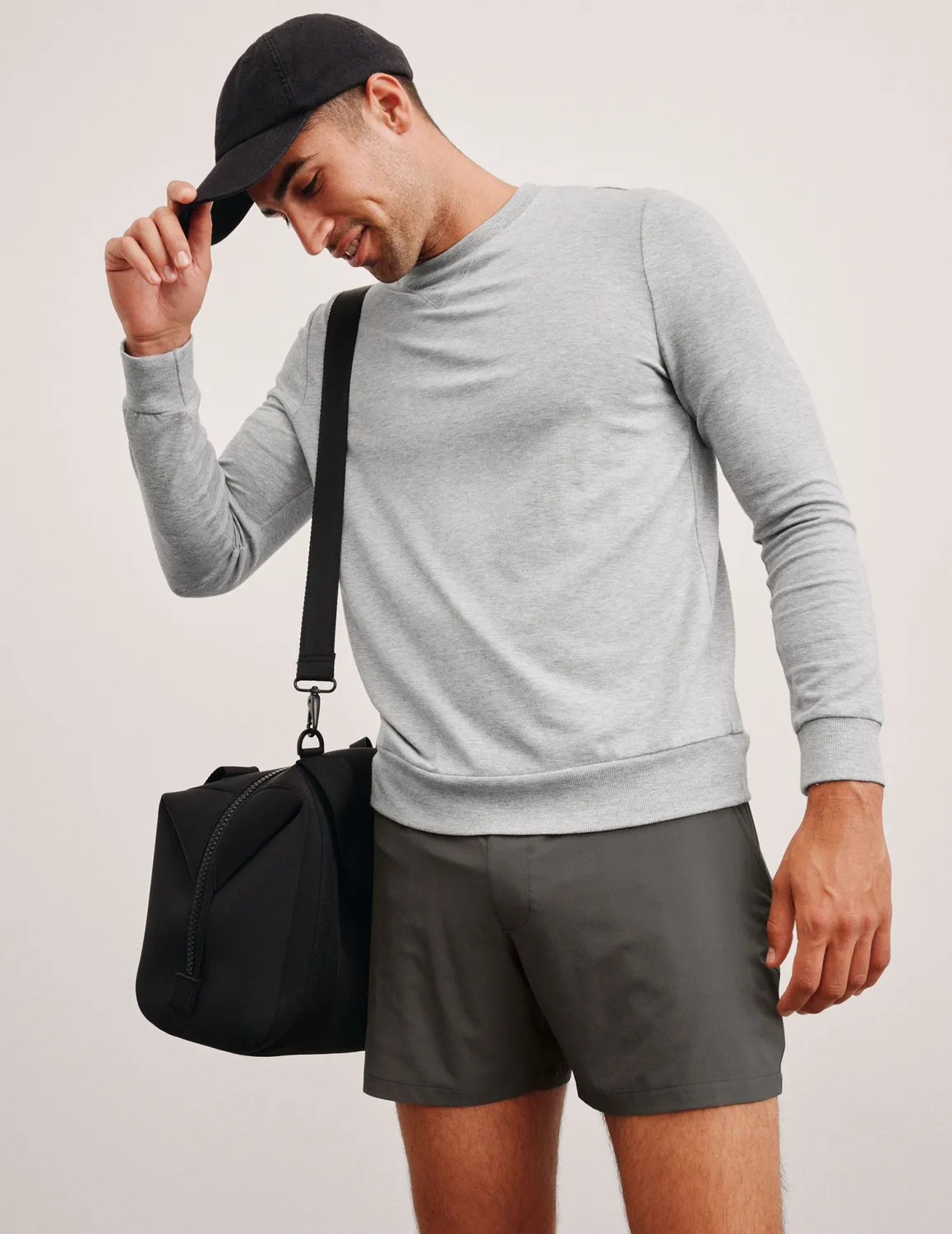 Beyond Yoga Always Beyond Men's Crew Pullover sweatshirt ljusgrå relaxed fit
