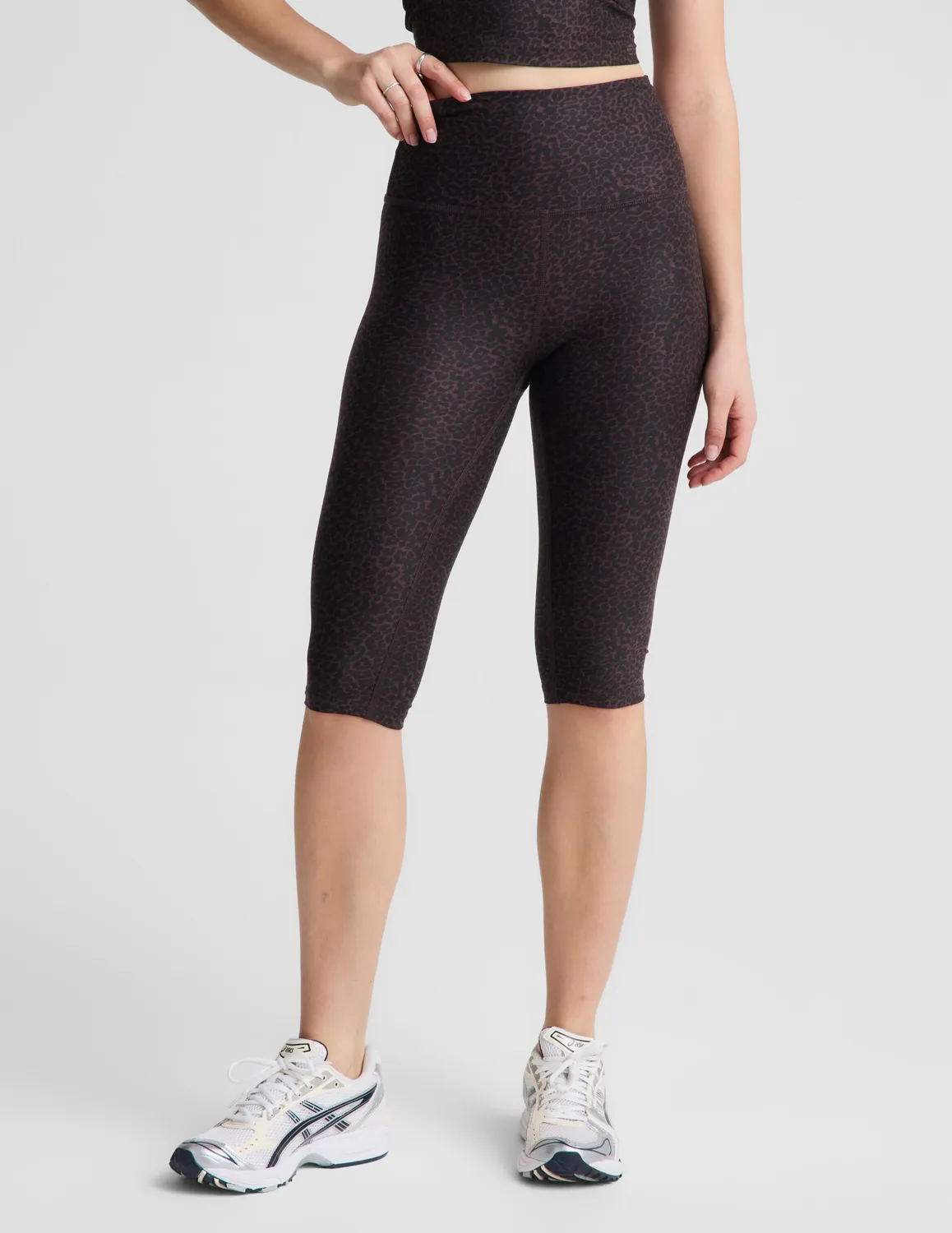 Beyond Yoga SoftMark High Waisted Pedal Pusher leggings Cocoa Plum Leopard