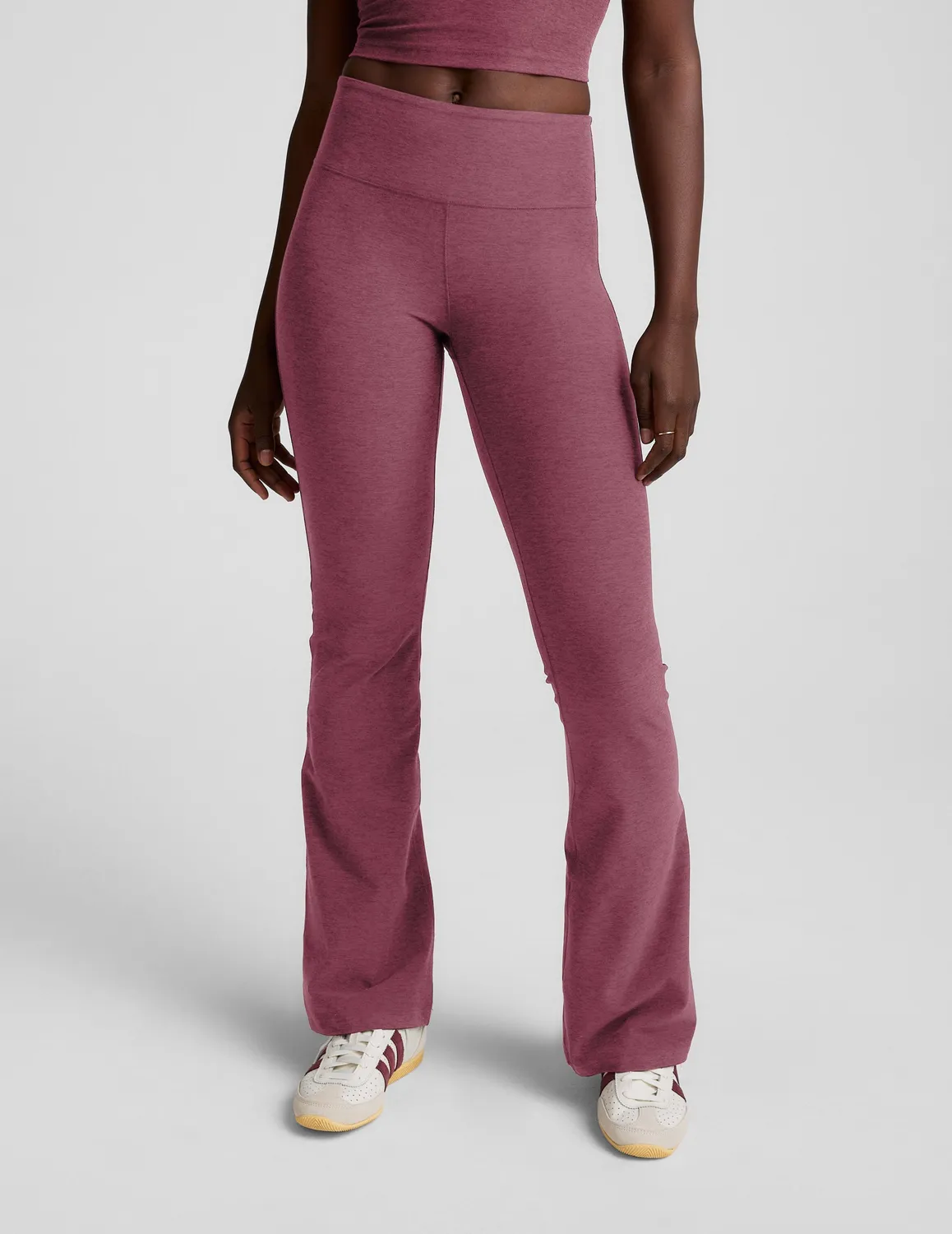 Beyond Yoga Spacedye Mid-Rise Bootcut Pant byxor Smooth Mauve Heather