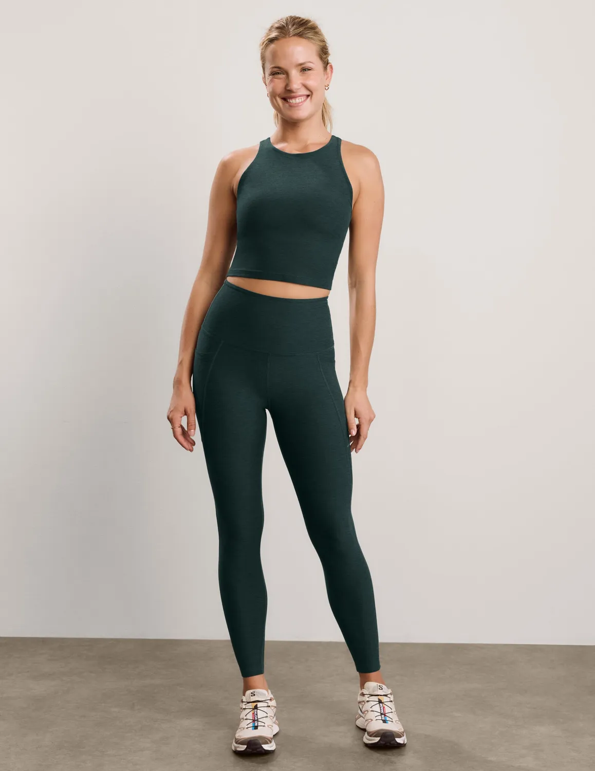 Beyond Yoga Spacedye Refocus Cropped Tank topp Dark Ivy Heather inbyggd bh