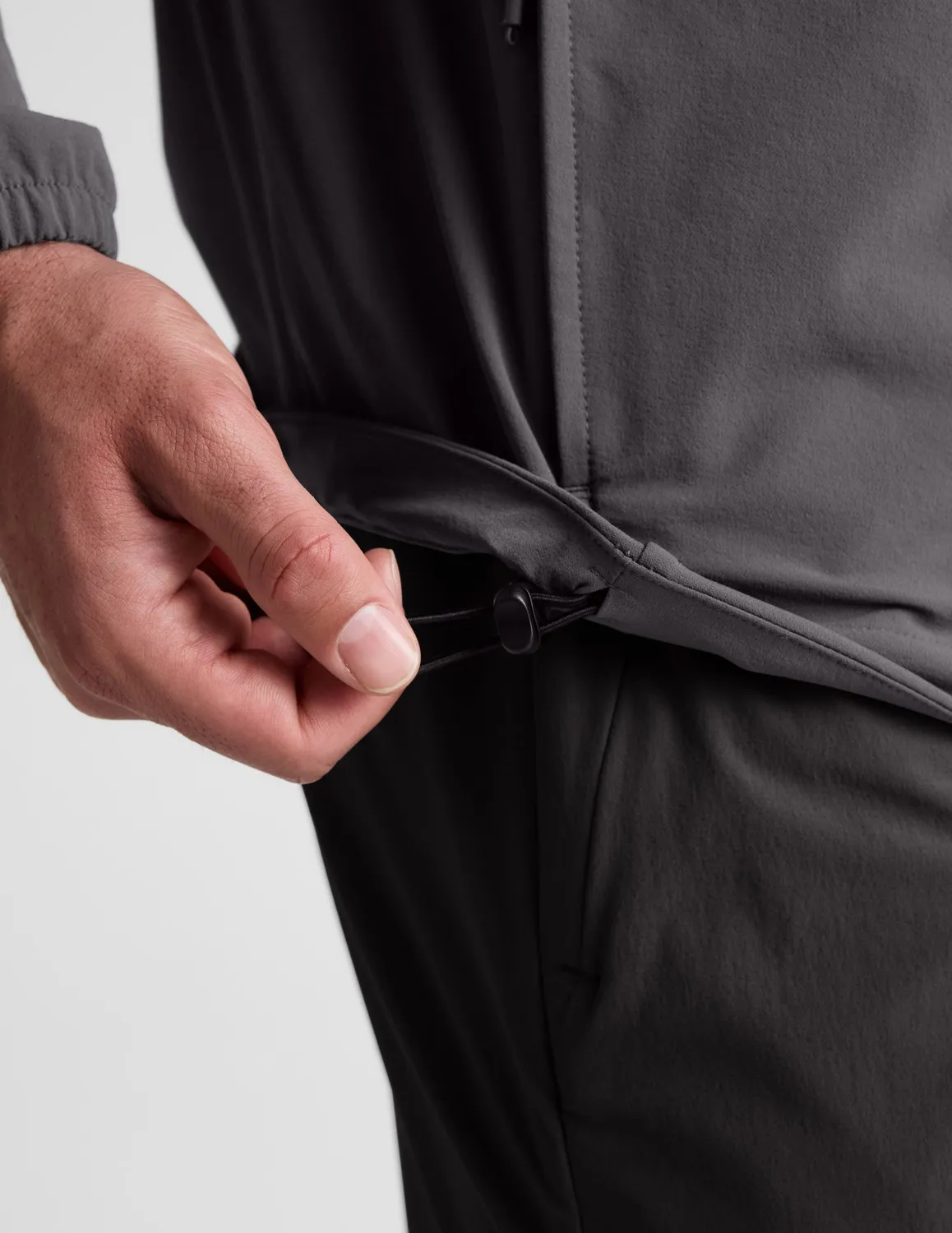 Beyond Yoga AirLite Hooded Full Zip jacka svart