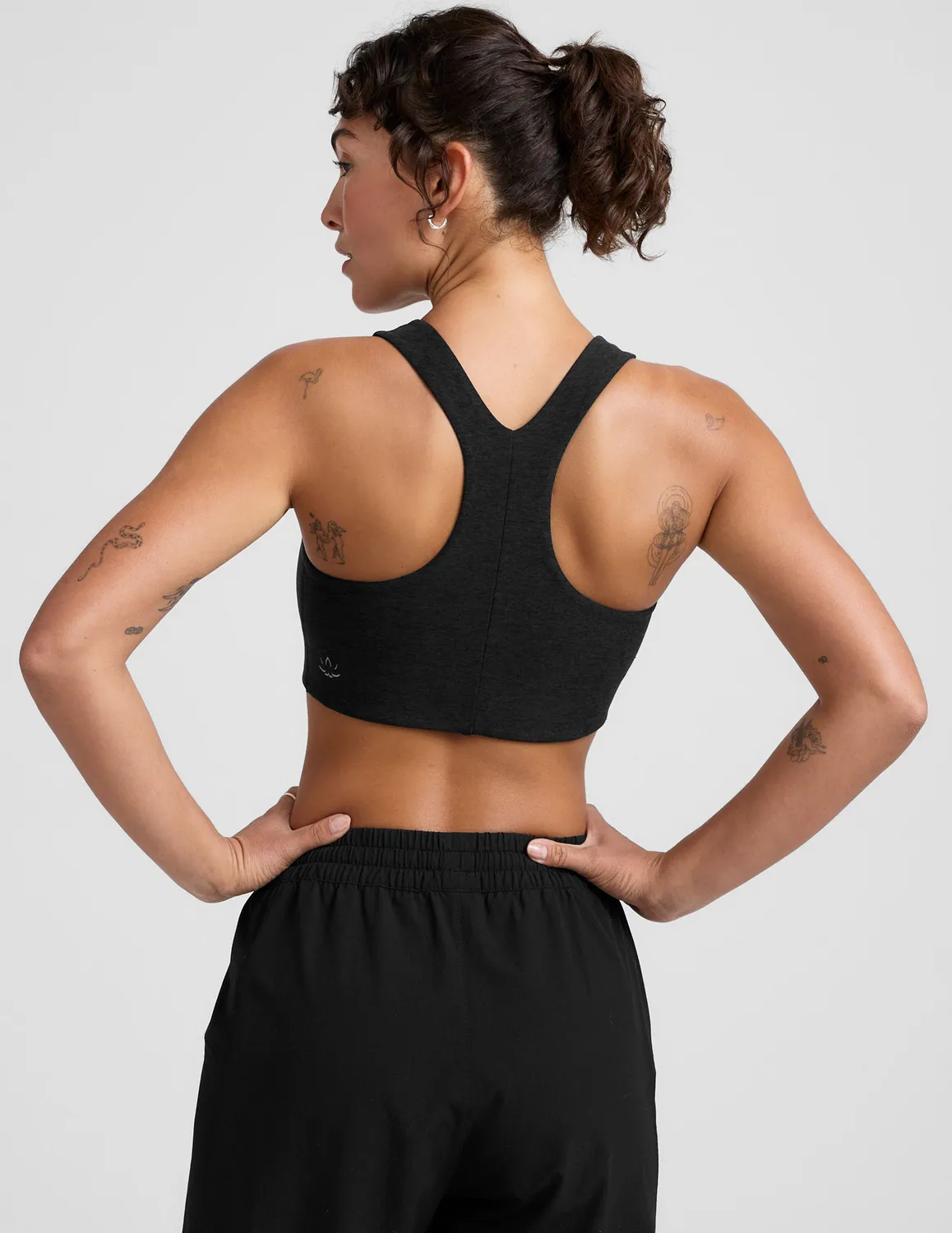 Beyond Yoga Spacedye Simplicity Long Line Bra 2.0 sportbh Darkest Night svart