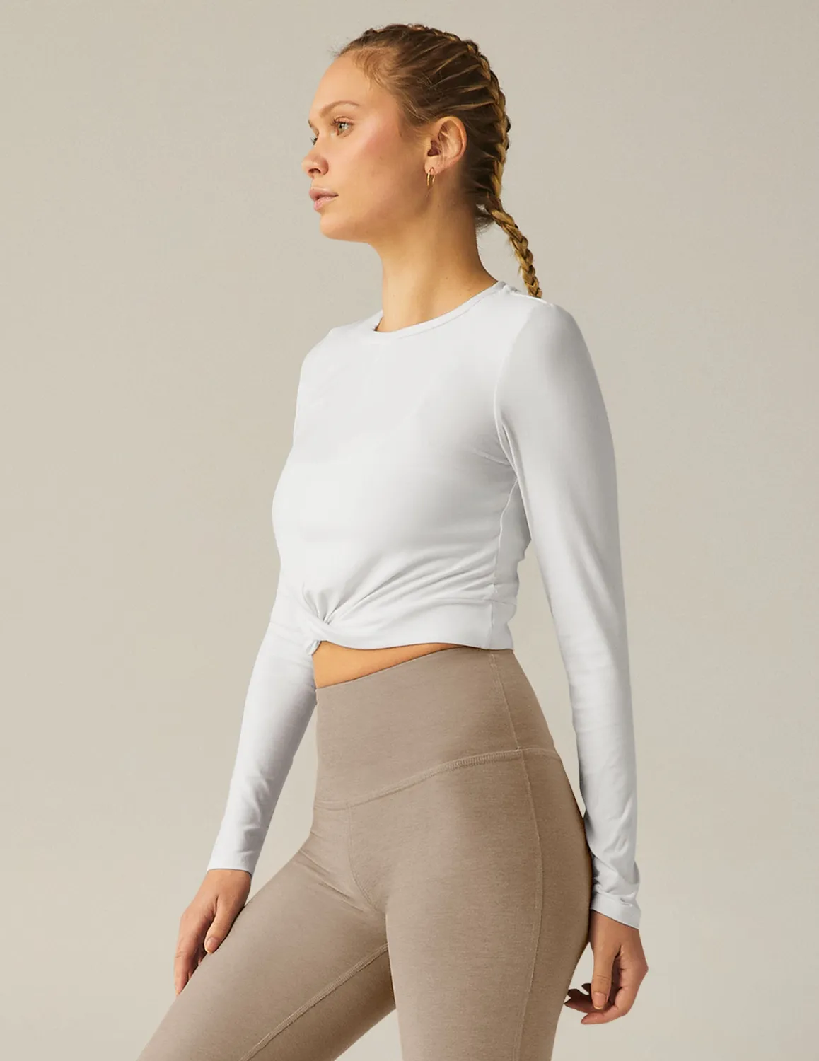 Beyond Yoga Featherweight Center Stage Cropped tröja Cloud White