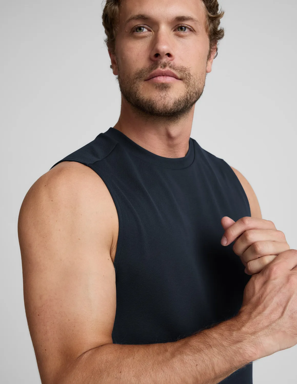 Beyond Yoga All In Active Tank träningslinne Nocturnal Navy slim fit