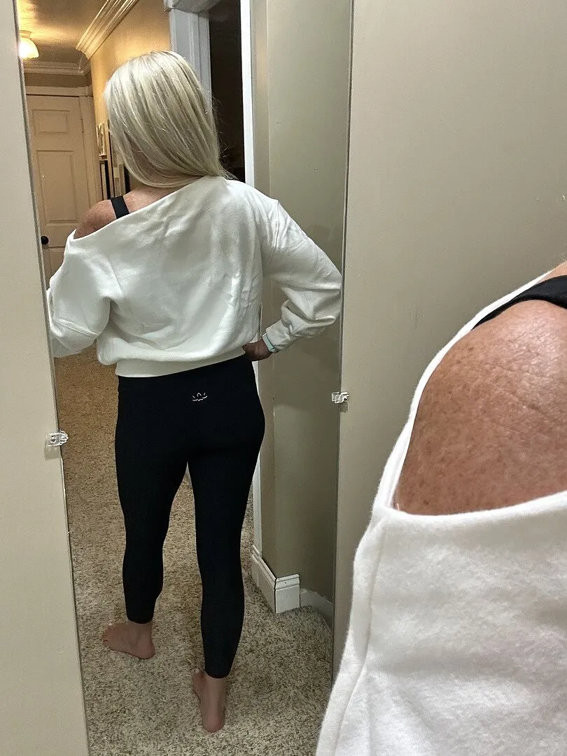 Beyond Yoga LuxeFleece 2.0 Off The Shoulder tröja Dark Chocolate bomull