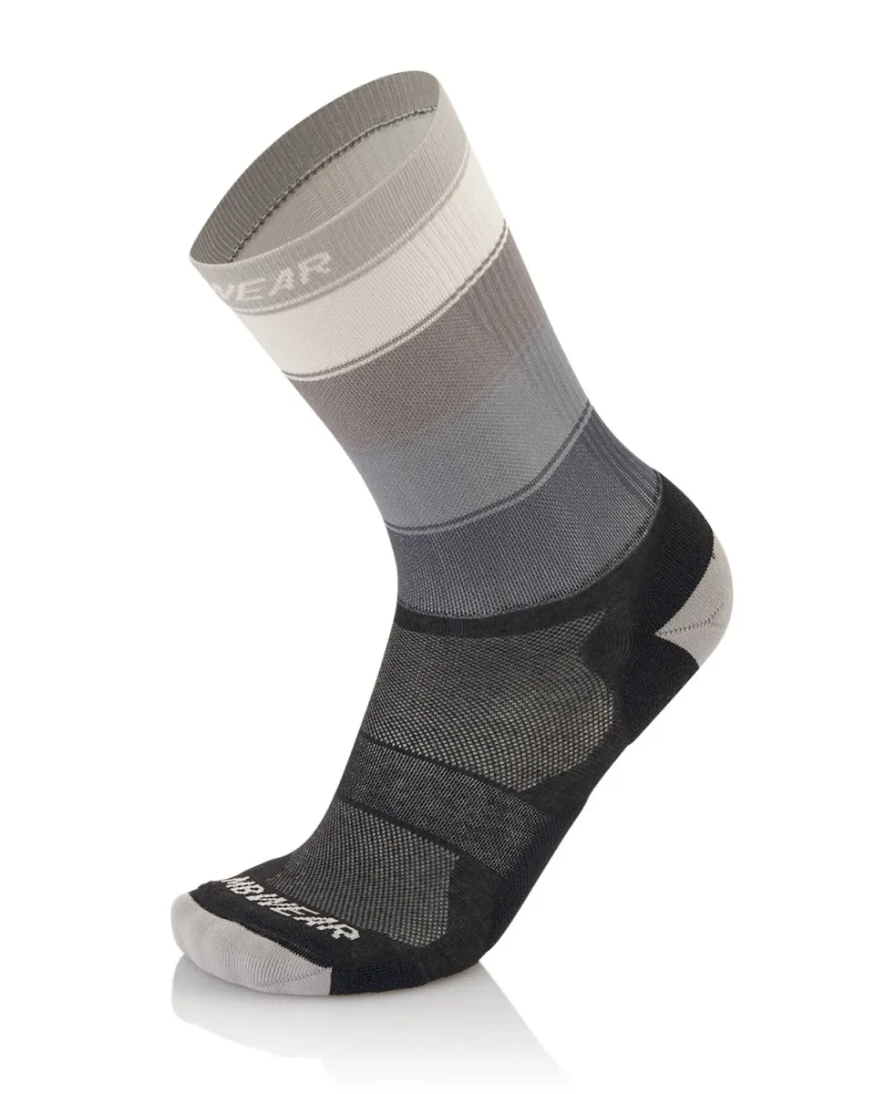 MB Wear Trail Sky trailstrumpor grå M Coolmax kompression