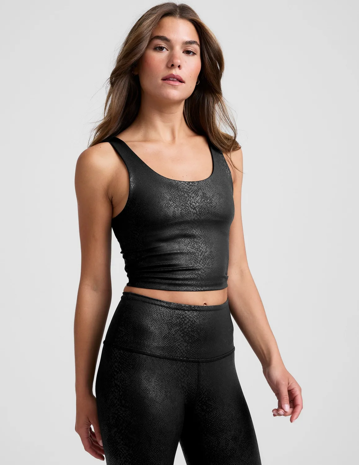 Beyond Yoga PowerShine Viper Print Cropped Tank Viper Black med bh