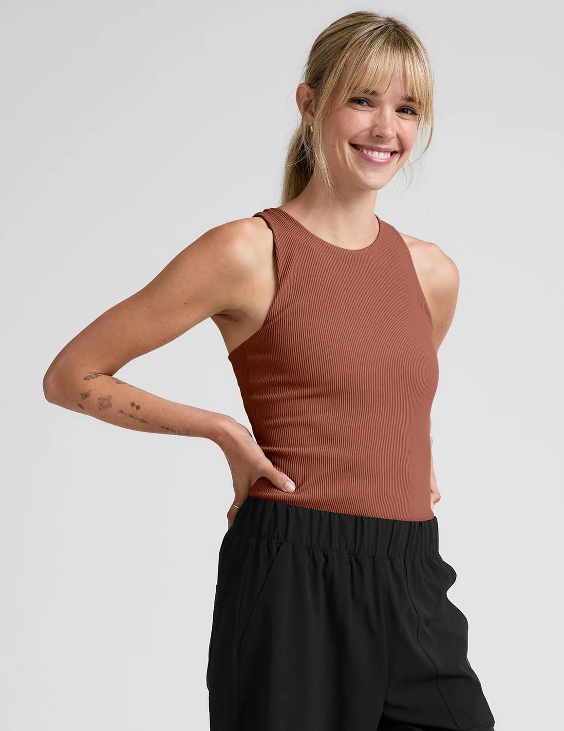 Beyond Yoga Refocus Ribbed Classic Tank linne Opulent Auburn ribb