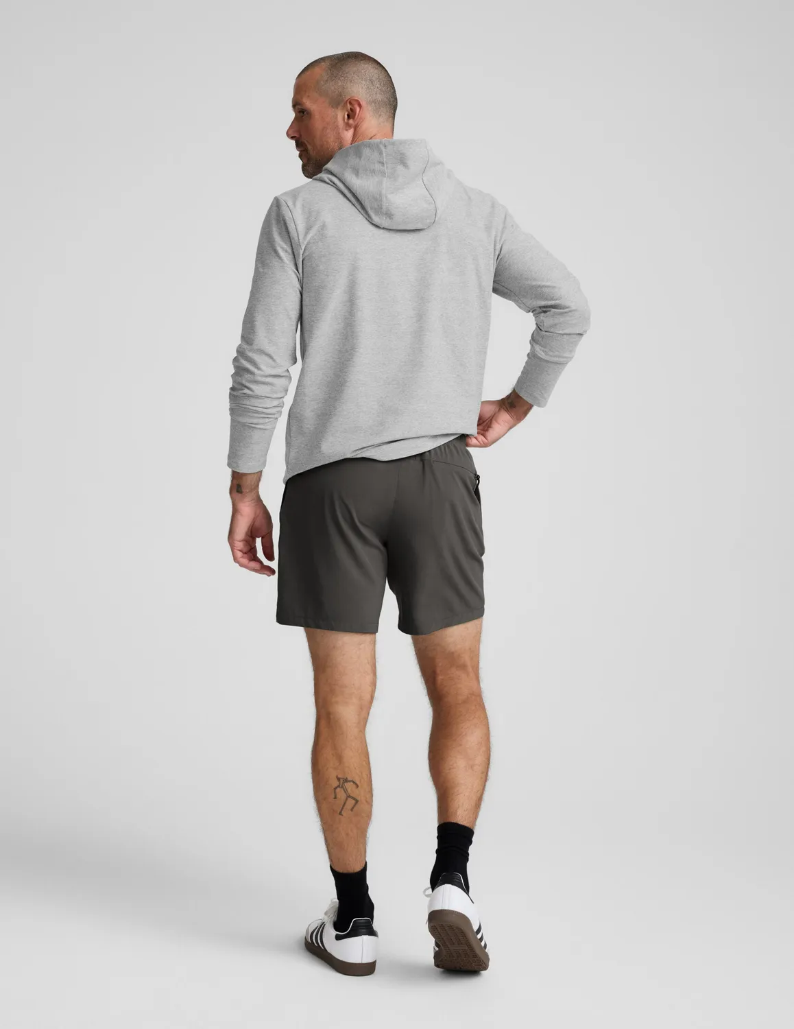 Beyond Yoga Pivotal 2.0 träningsshorts 7 tum Graphite
