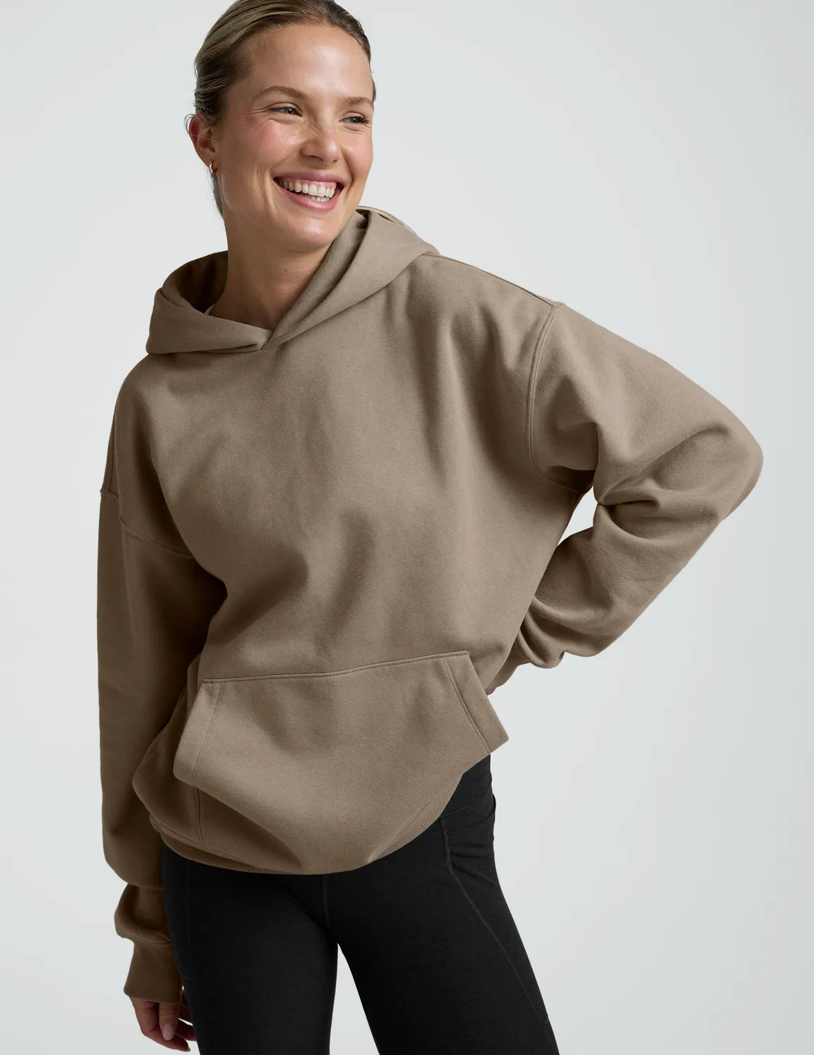 Beyond Yoga LuxeFleece Classic hoodie mushroom varm