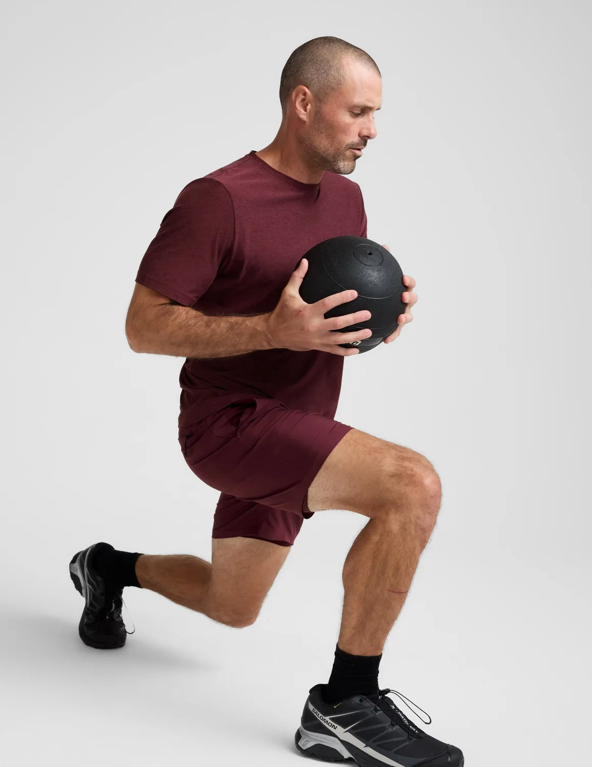 Beyond Yoga Pivotal 2.0 träningsshorts 7 tum Deep Maroon