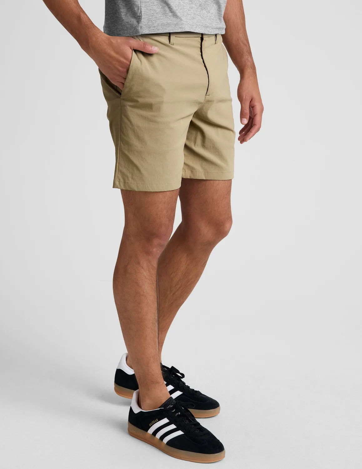 Beyond Yoga Element Chino Short 7" shorts herr Tan bomull