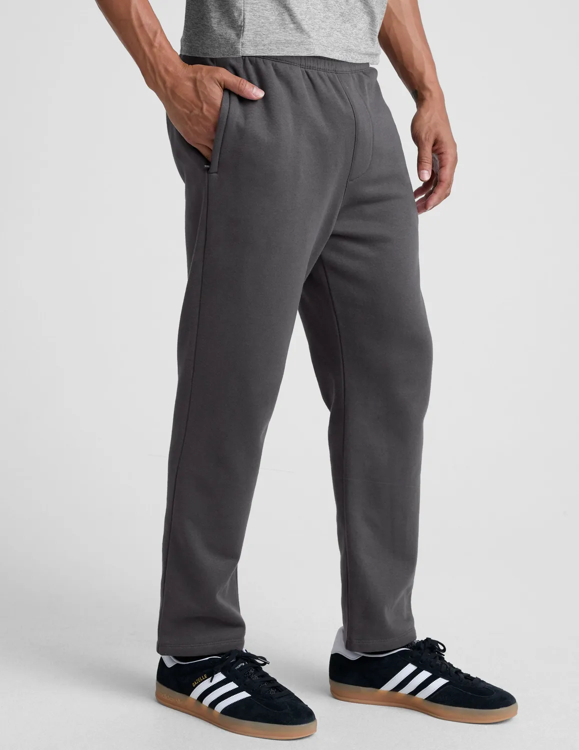 Beyond Yoga LuxeFleece Straight Leg Men's Pant joggerbyxor Black Ash