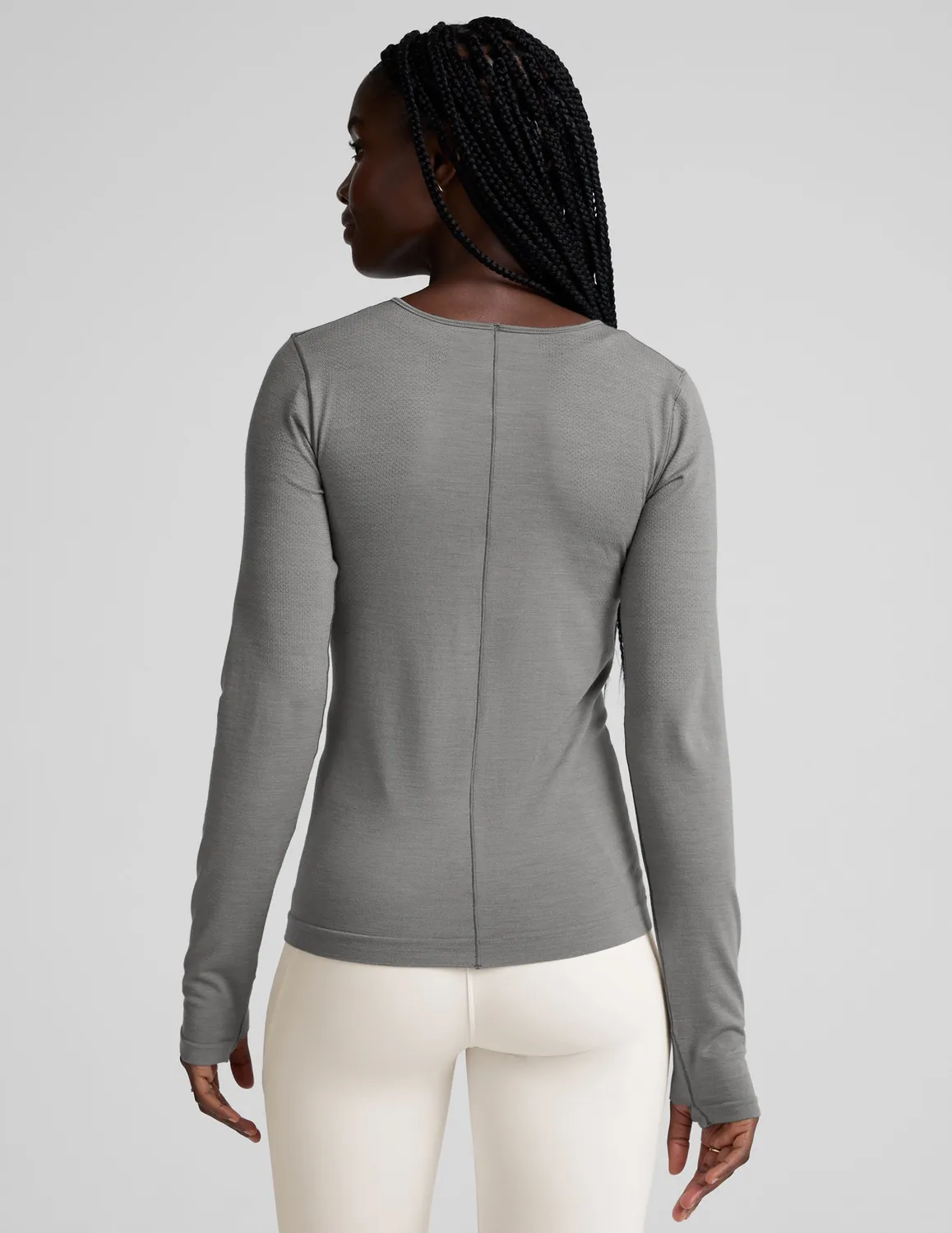 Beyond Yoga LuxeKnit Merino Wool Crewneck ulltröja Storm Gray Heather tumhål