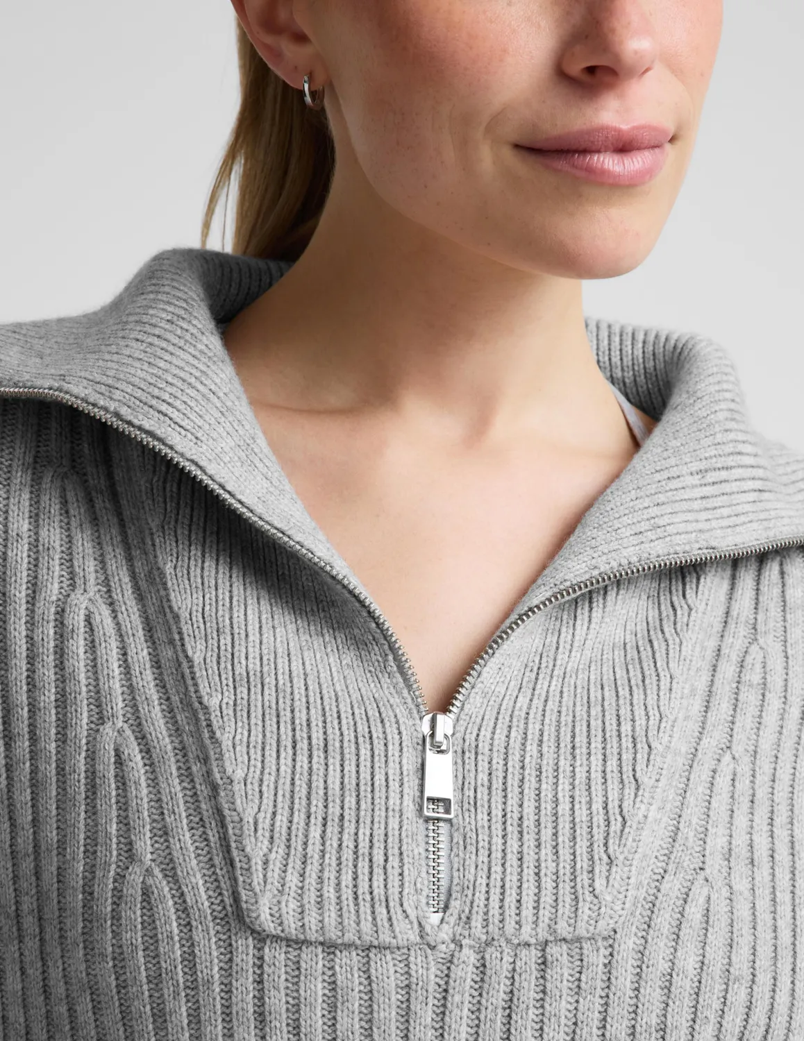 Beyond Yoga Wool Blend pullover gray heather quarter zip relaxed