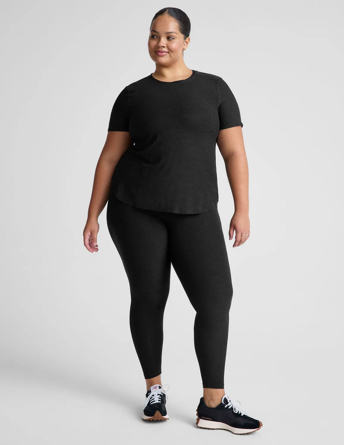 Beyond Yoga Featherweight On The Down Low t-shirt Darkest Night