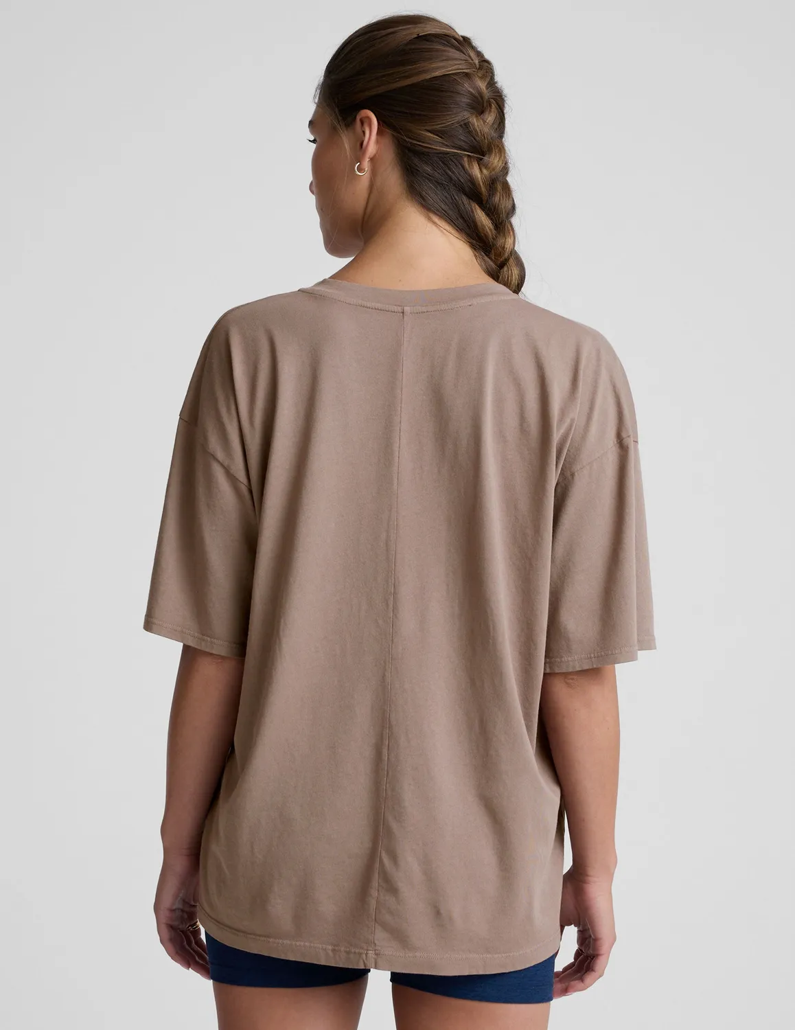 Beyond Yoga Oversized V-neck Cotton Tee t-shirt Neutral Mauve bomull