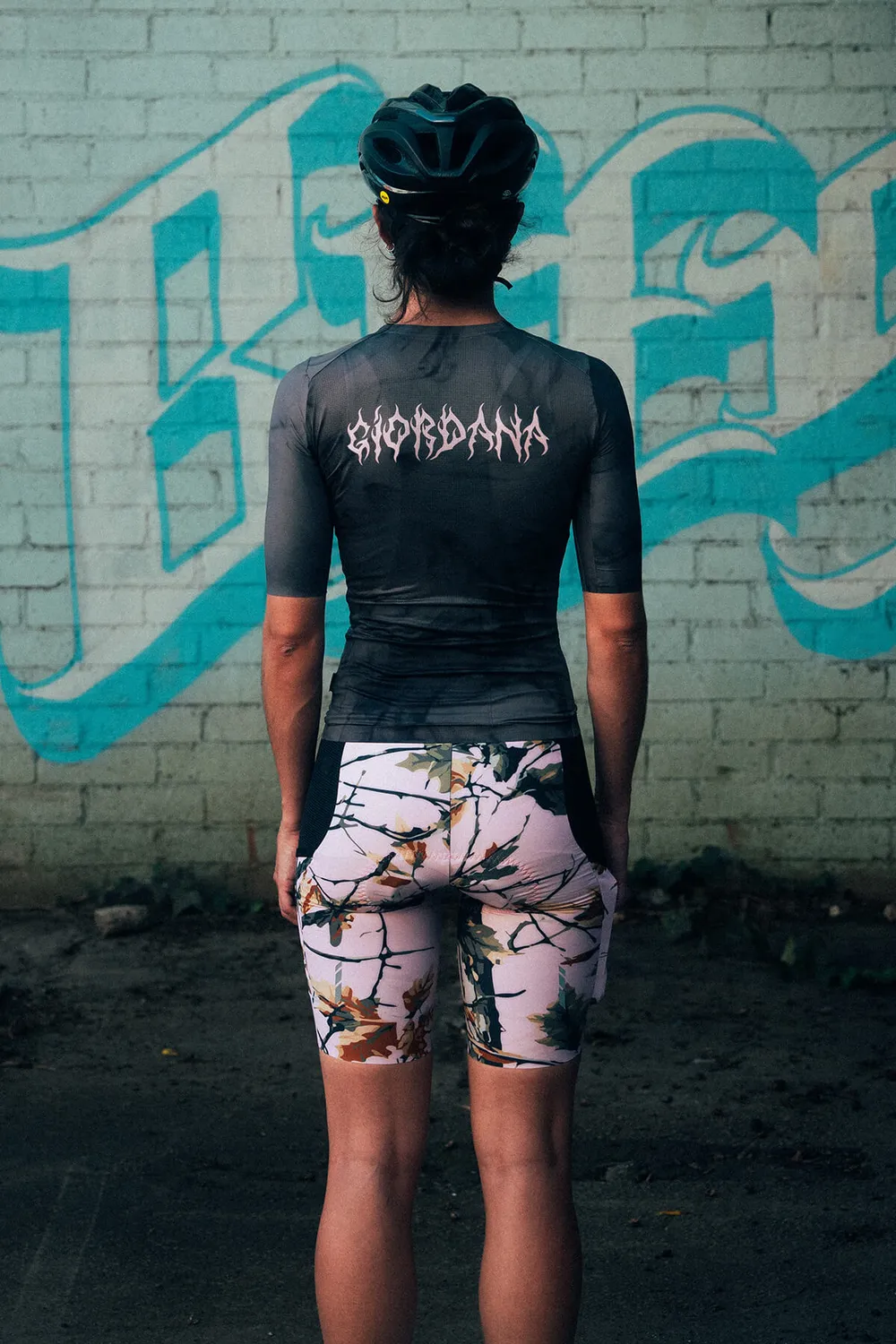 Giordana Beyond Gravel bibshorts dam rosa camo Cordura