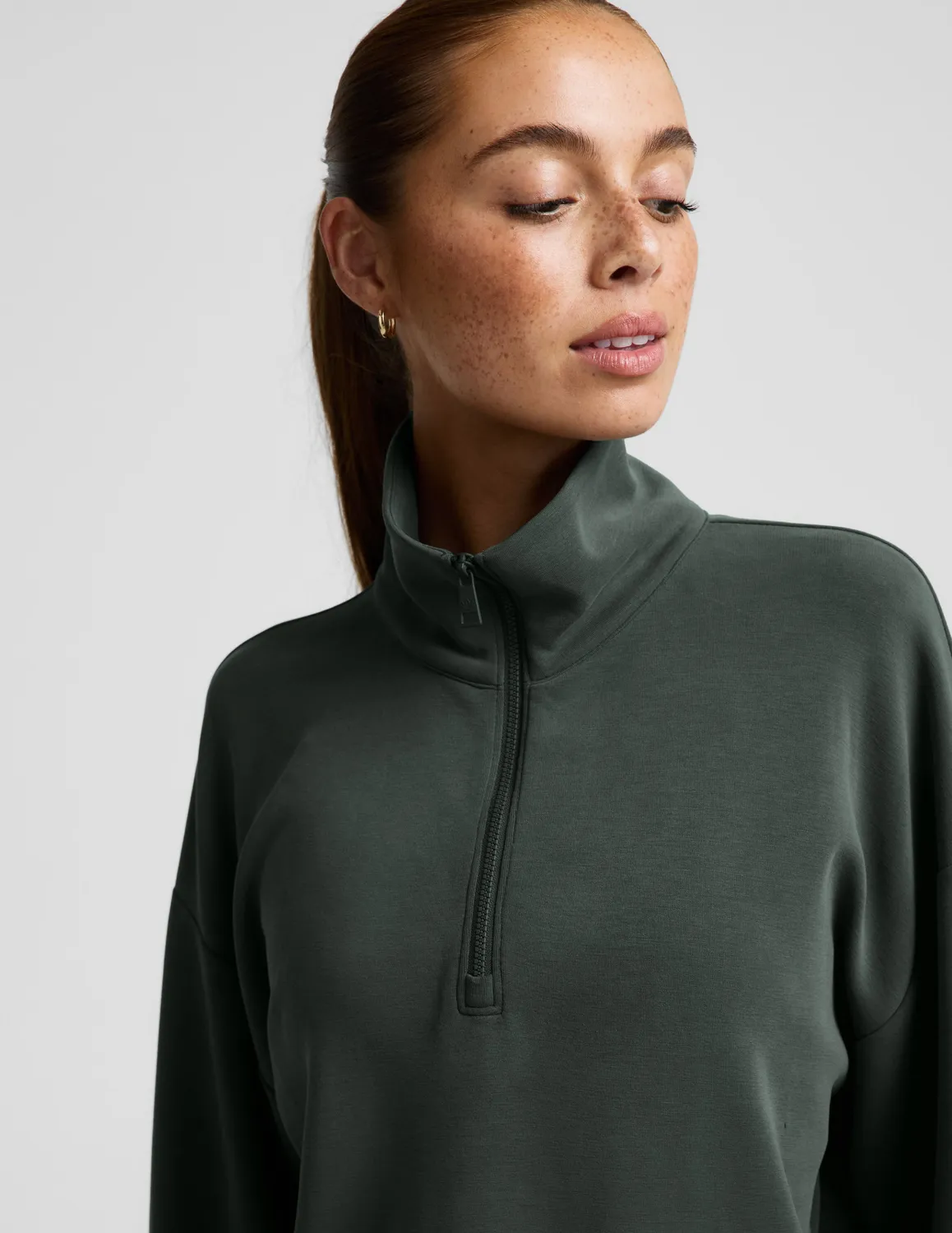 Beyond Yoga Luxe Sandwash Half Zip Pullover sweatshirt Slate Green stretch