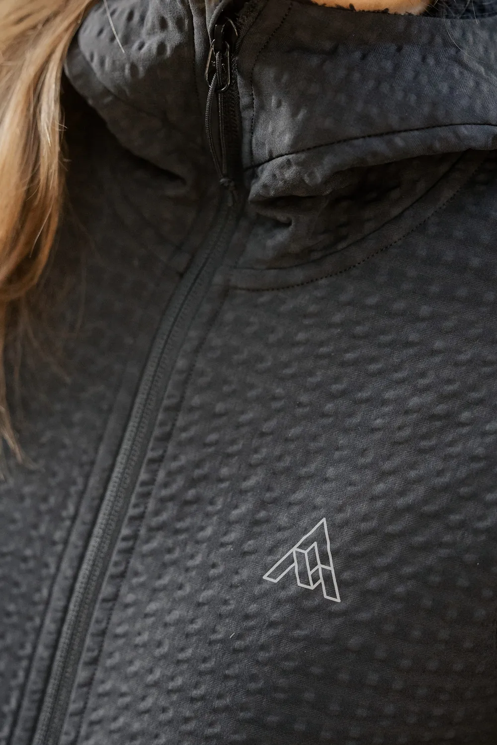 7MESH Chilco Hoody dam luvtröja svart vindtät