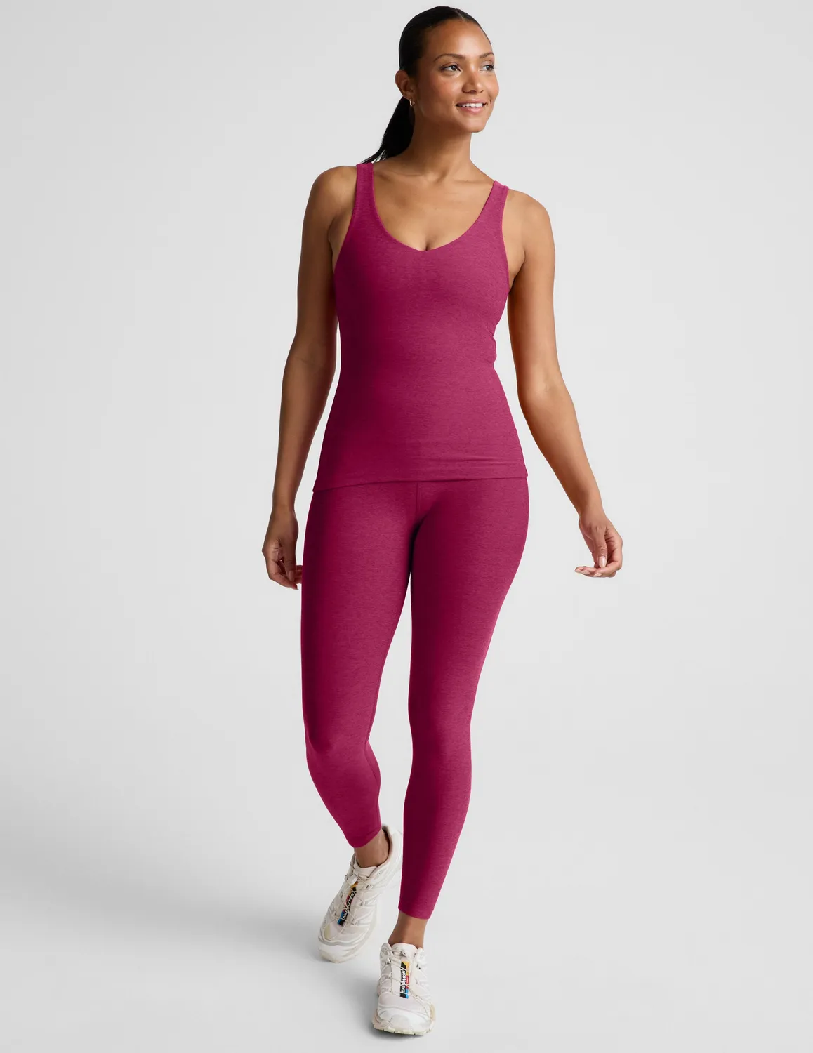 Beyond Yoga Spacedye Good Day Classic Tank linne Sangria Heather inbyggd bh