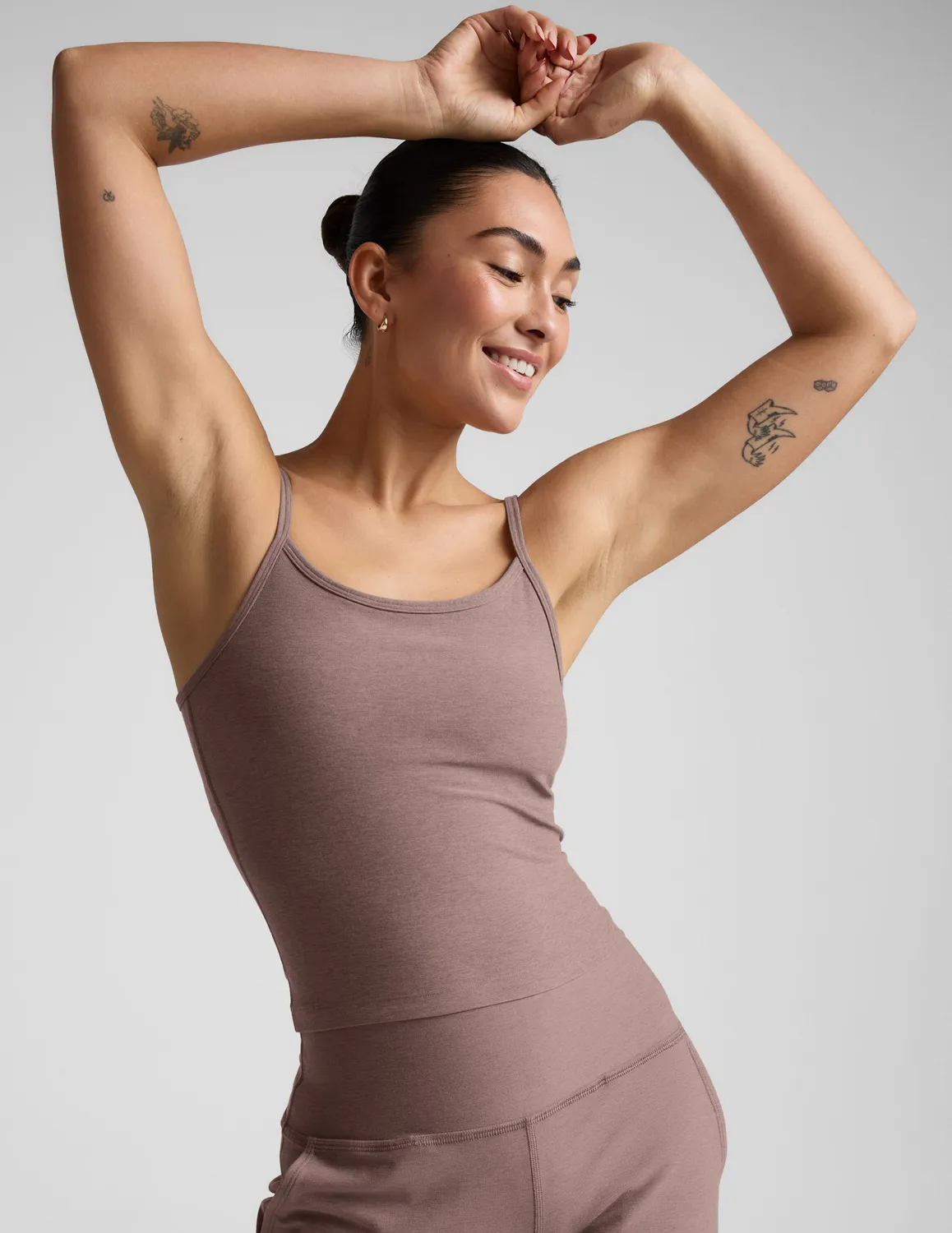 Beyond Yoga Spacedye Forever Tank träningslinne Rosey Taupe med bh