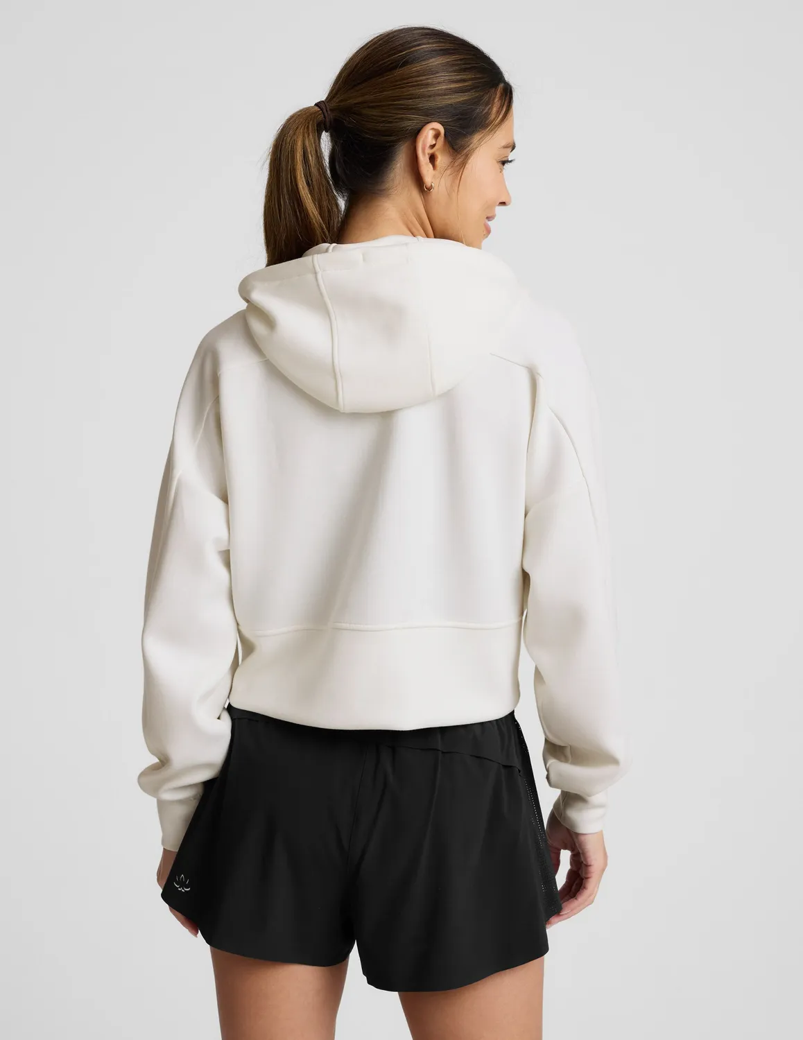Beyond Yoga SoftSpring Full Zip Hooded Jacket hoodie Glacier vit boxig
