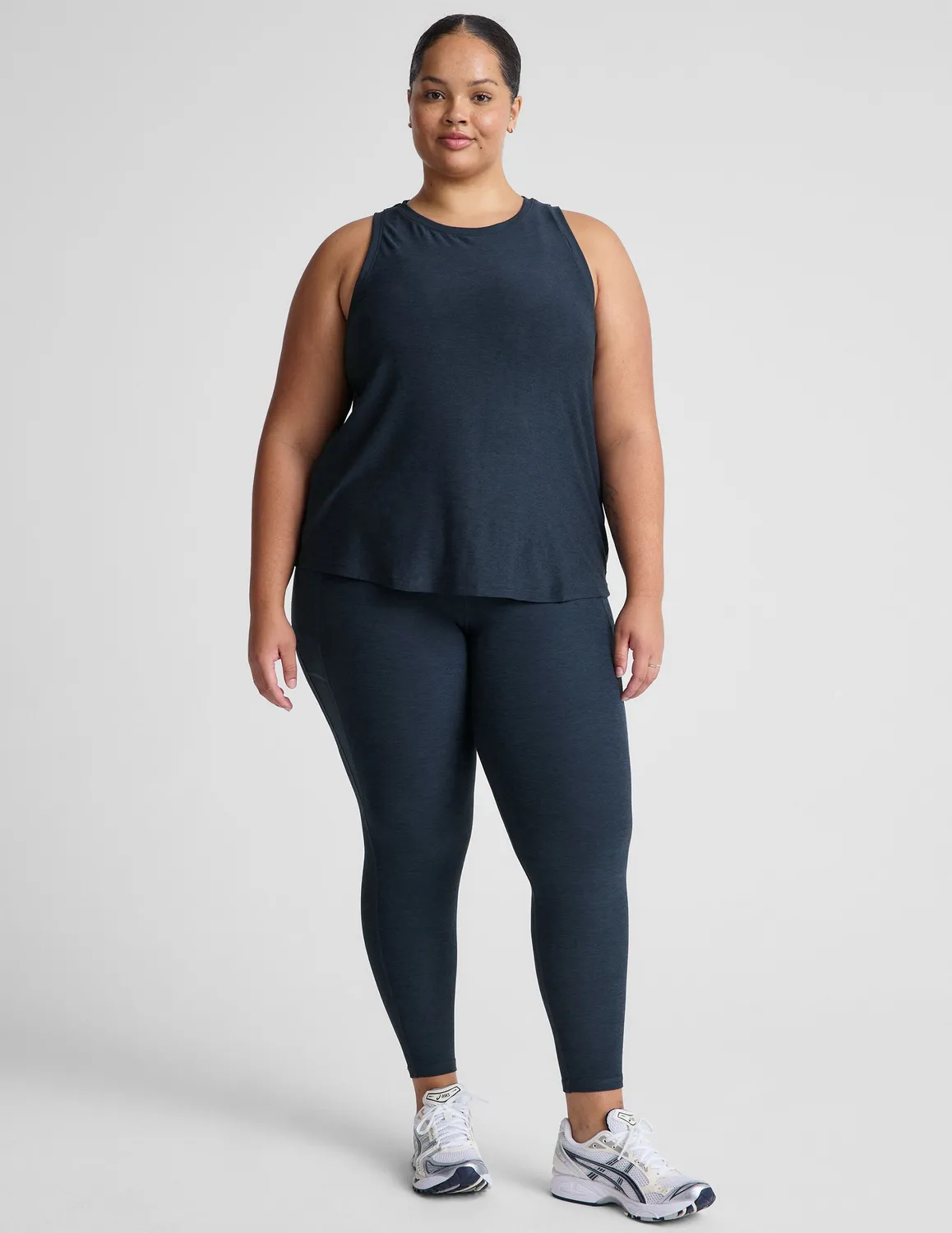 Beyond Yoga Featherweight Rebalance Tank linne Nocturnal Navy