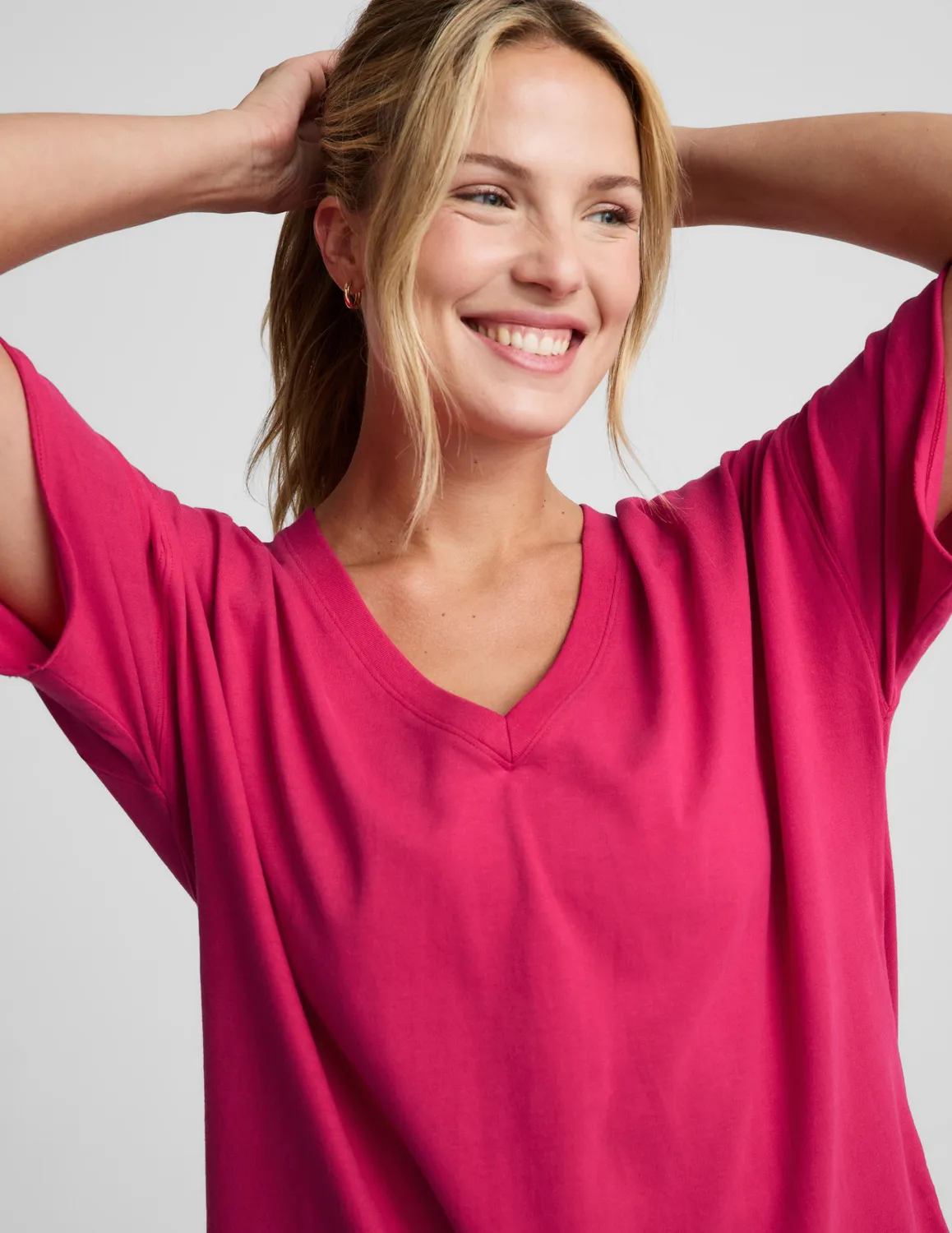 Beyond Yoga SoftKnit Better Than Ever t-shirt Berry Red oversize
