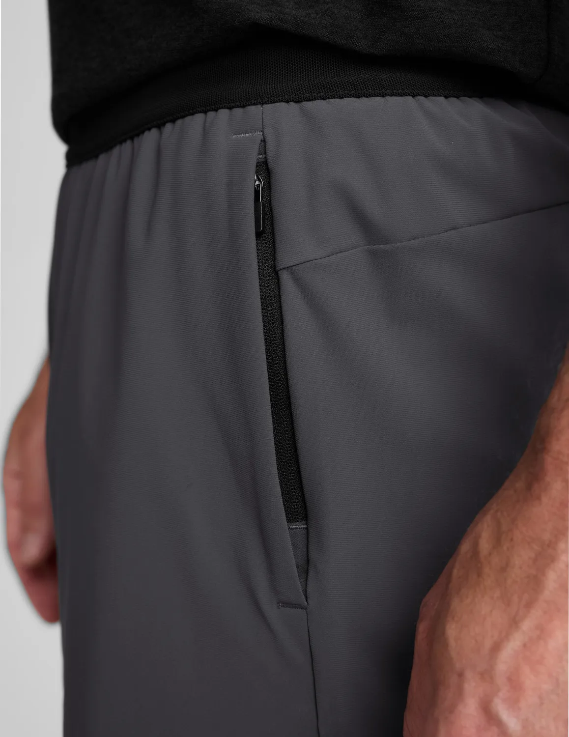 Beyond Yoga WarpLite Range Lined Short 6" shorts grå innernät