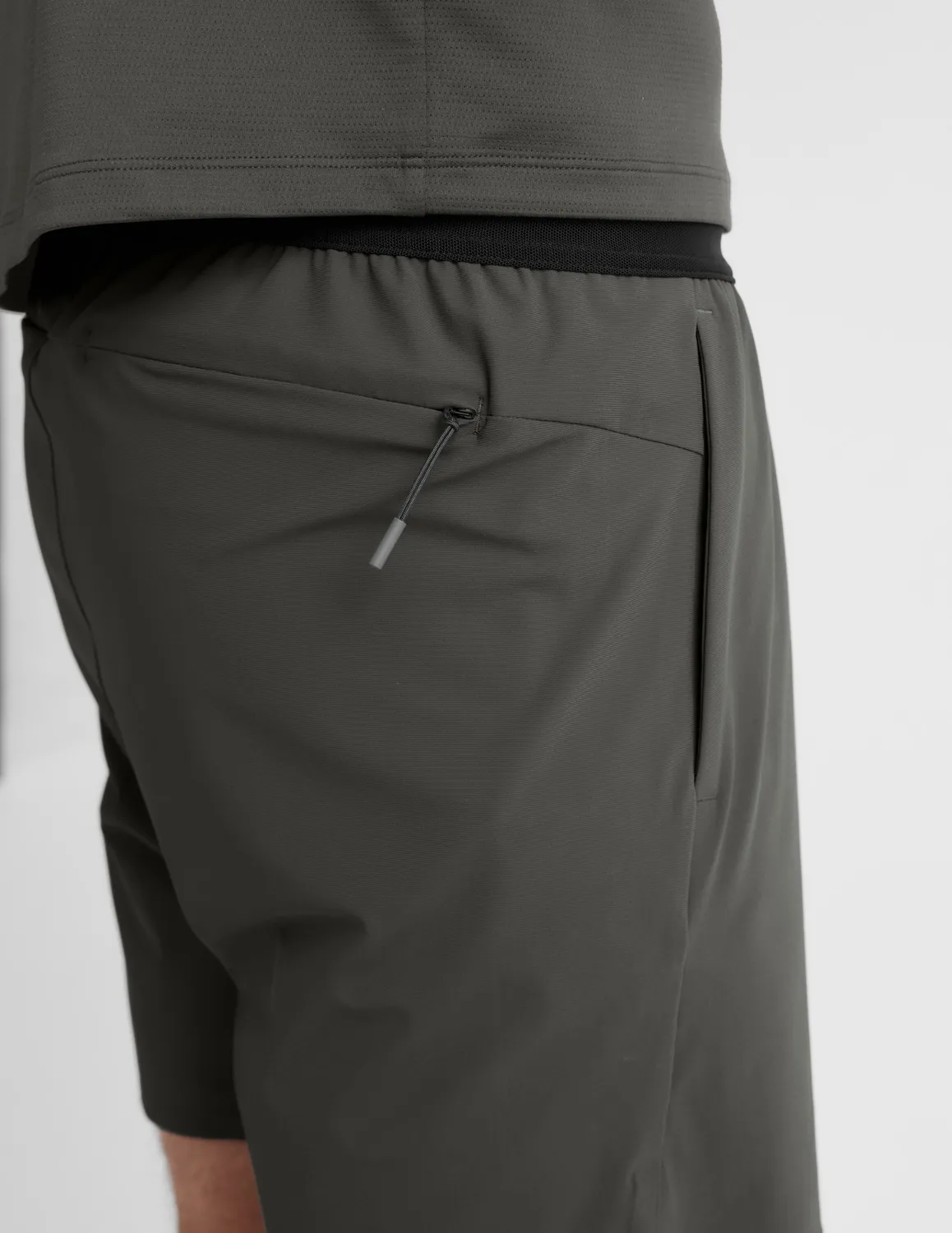 Beyond Yoga WarpLite Range Lined Short 6" shorts Slate Green