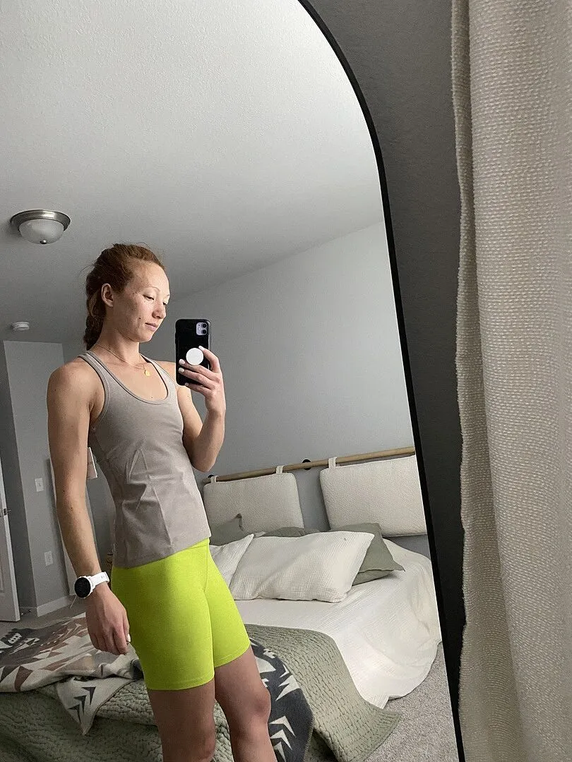 Beyond Yoga Spacedye Step Up Racerback träningslinne Malibu Lagoon 1X-2X
