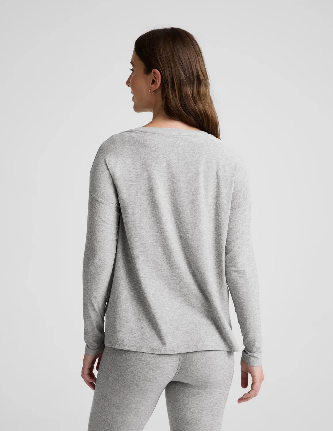 Beyond Yoga Featherweight Feels Like Home mamatröja Silver Mist amningsvänlig