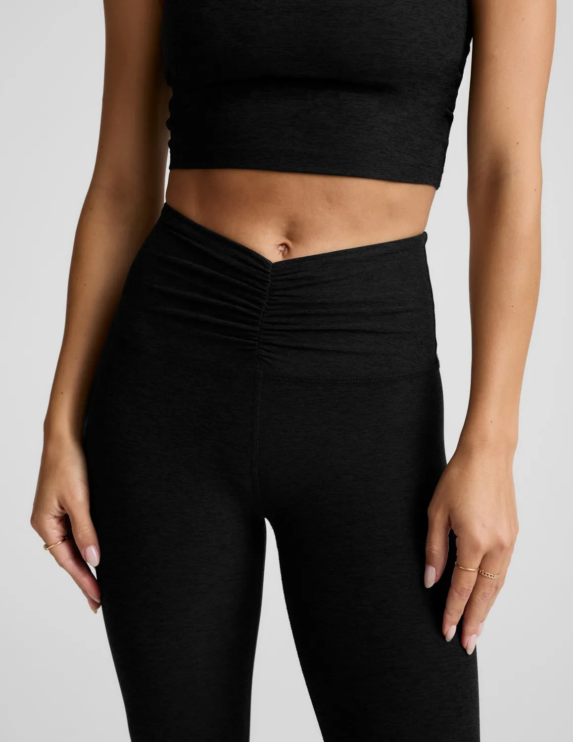 Beyond Yoga Spacedye Centered Midi Legging träningstights Darkest Night mjuka