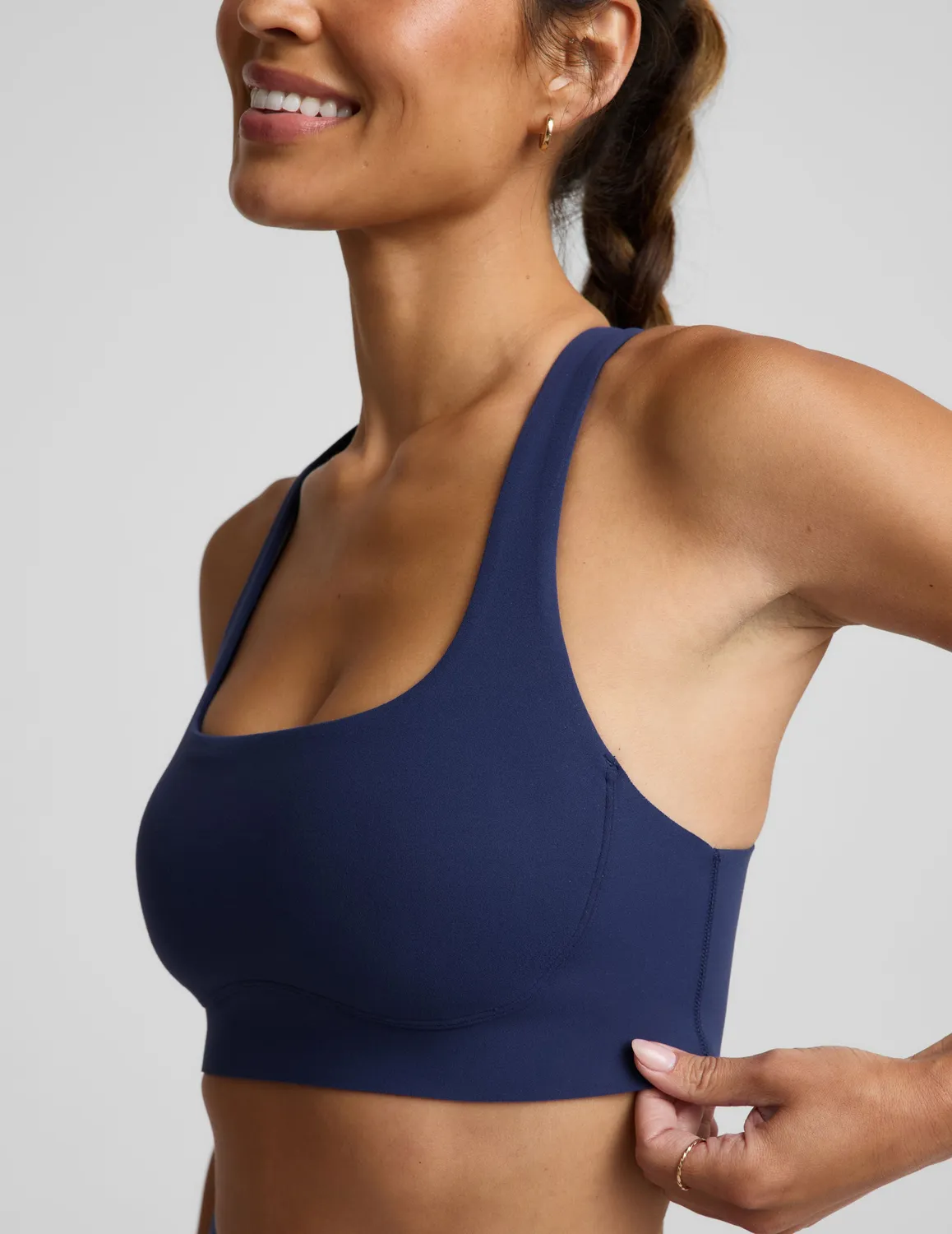 Beyond Yoga Glowzone Medium Impact sport-bh Deep Ocean medelstöd