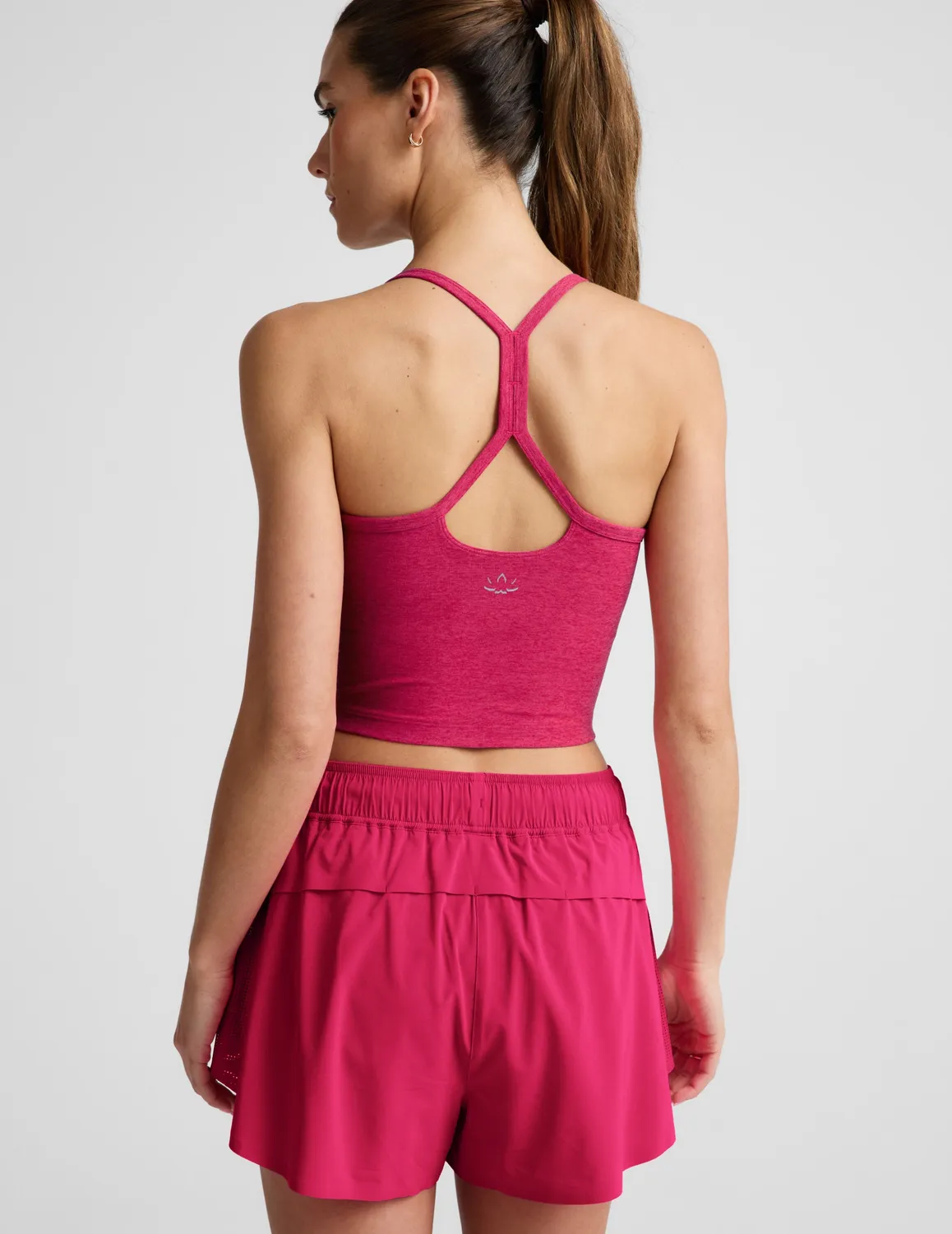 Beyond Yoga Spacedye Slim Racerback Cropped Tank linne Berry Red Heather