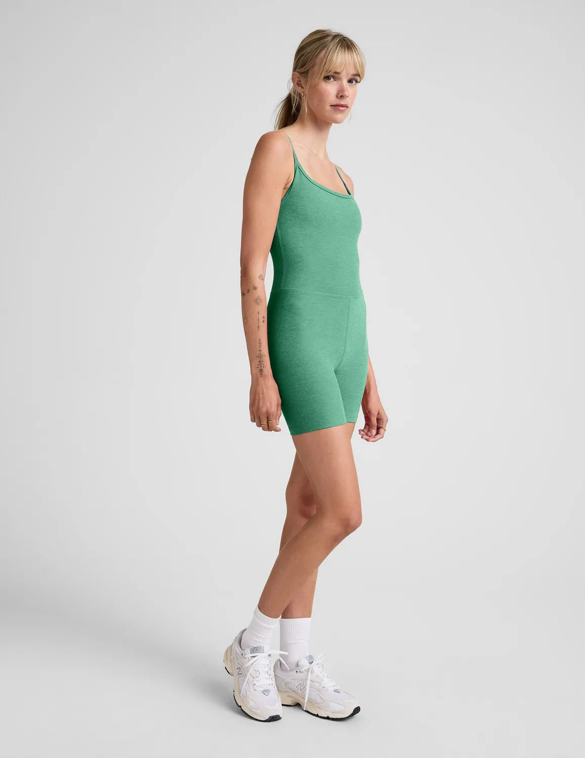 Beyond Yoga Spacedye Keep Pace Biker jumpsuit Bright Emerald Heather med BH